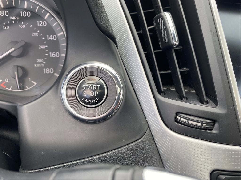 2021 INFINITI Q50 LUXE