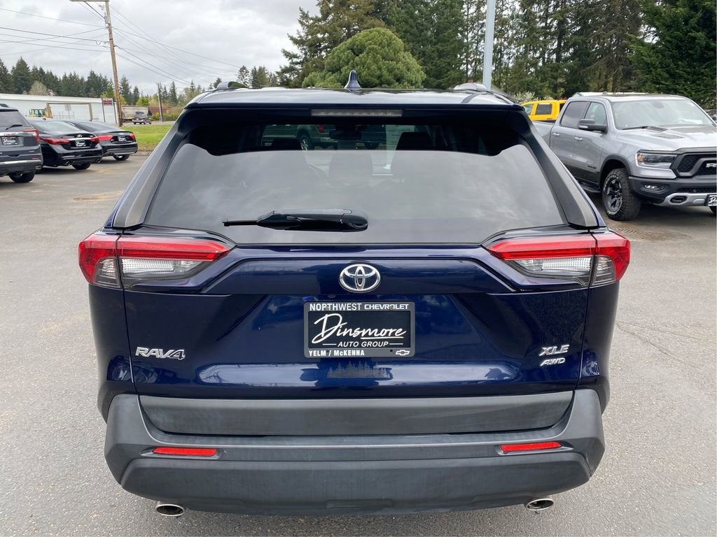 2021 Toyota RAV4 XLE