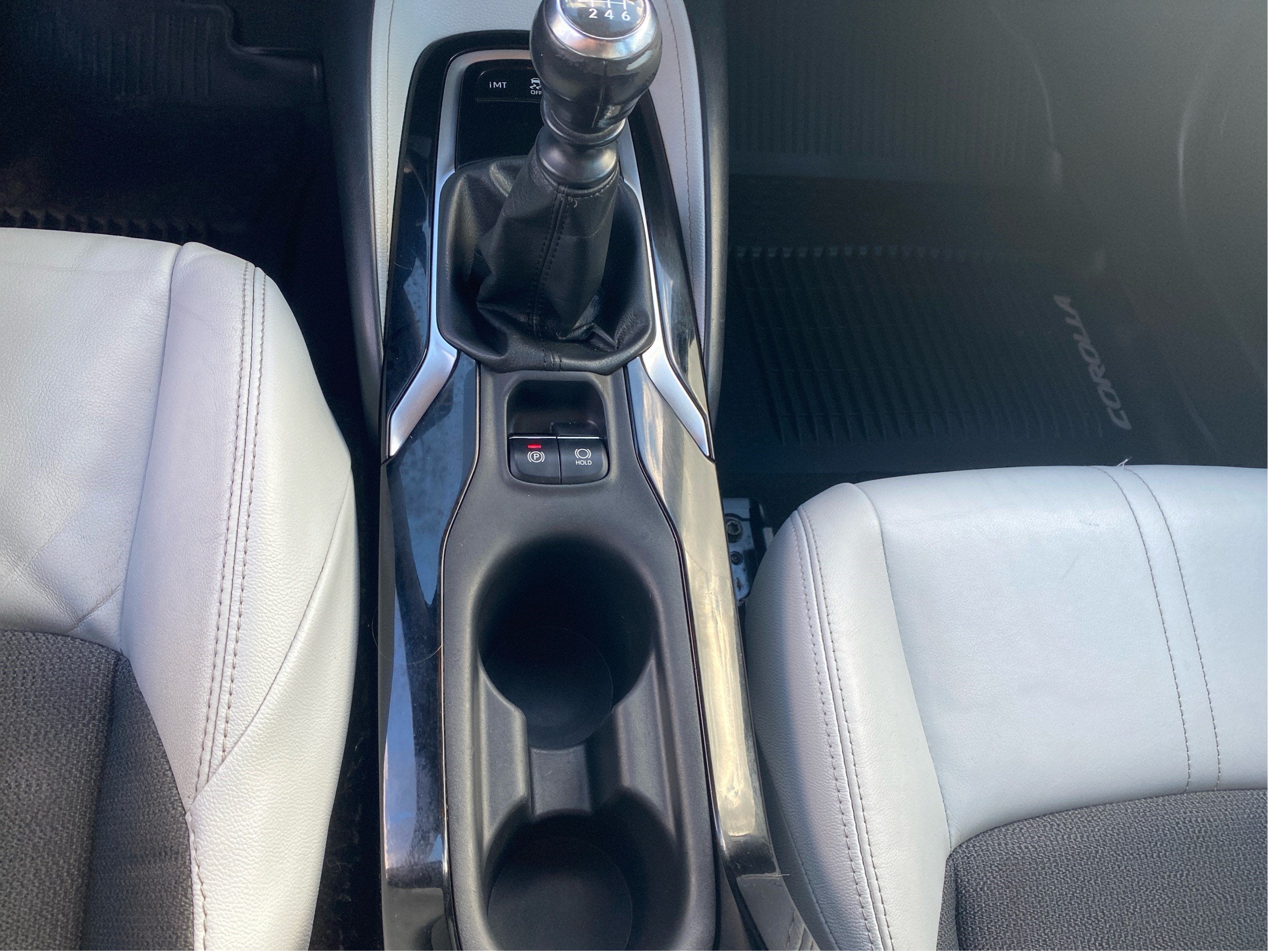 2020 Toyota Corolla Hatchback XSE