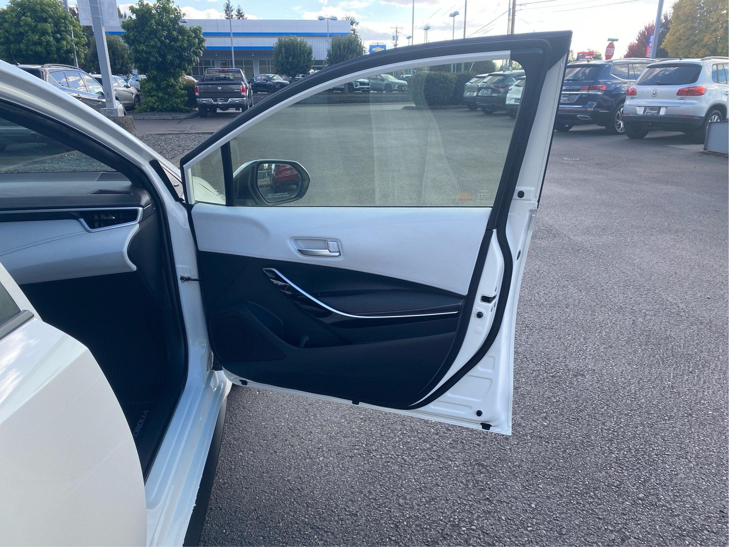 2020 Toyota Corolla Hatchback XSE