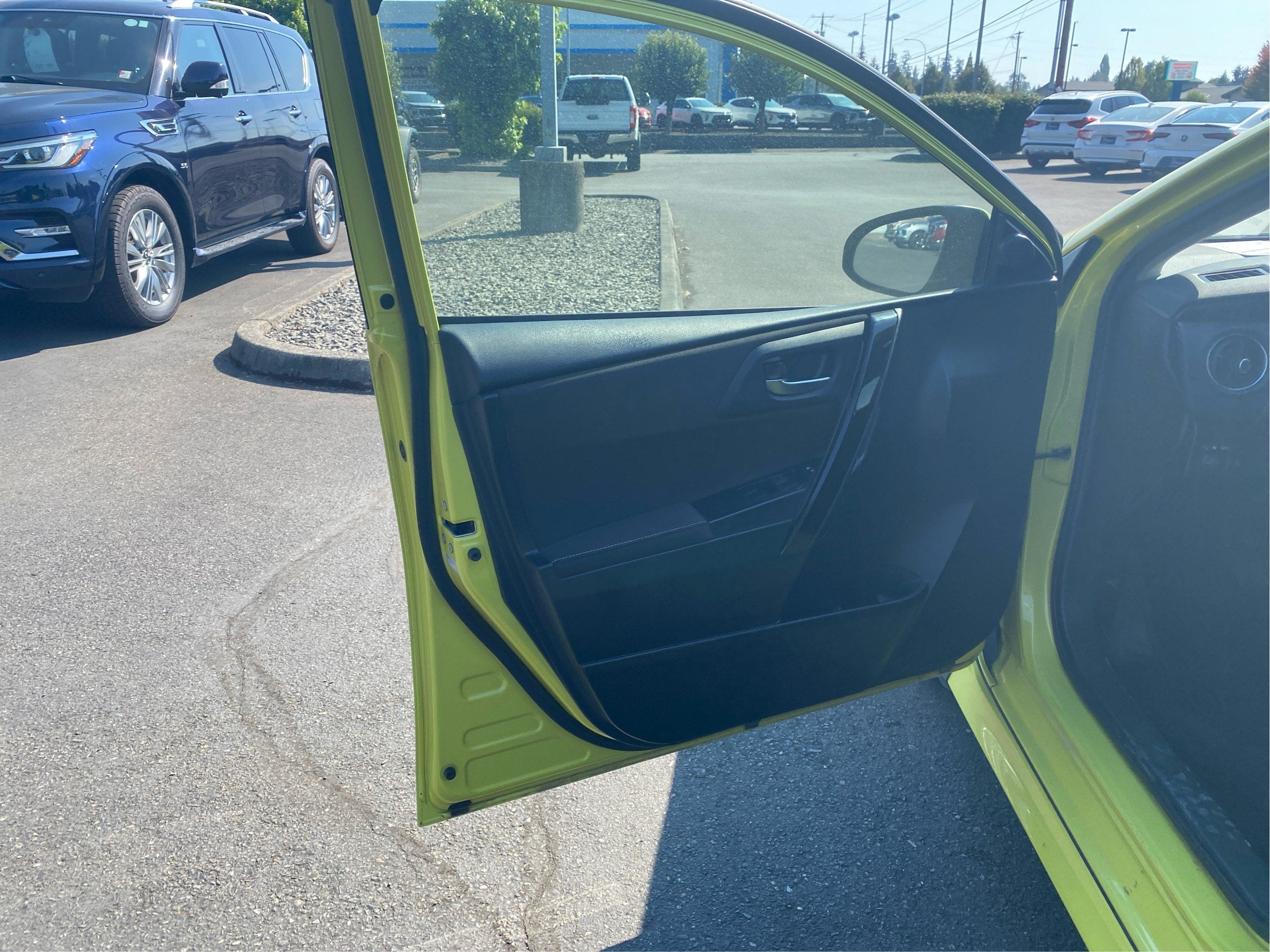 2018 Toyota Corolla iM 5DR HB SE CVT