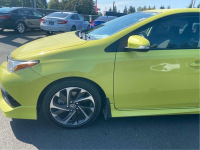 2018 Toyota Corolla iM 5DR HB SE CVT