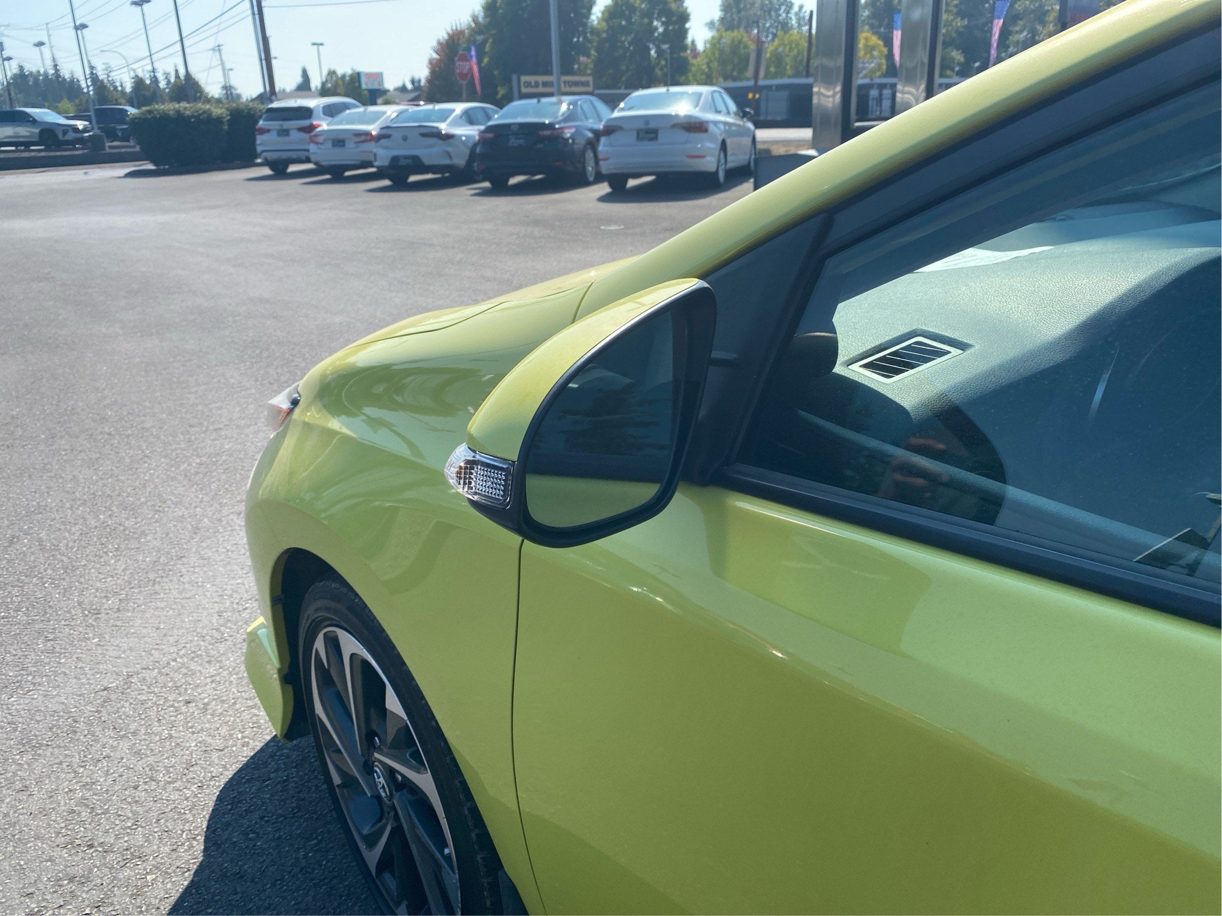 2018 Toyota Corolla iM 5DR HB SE CVT