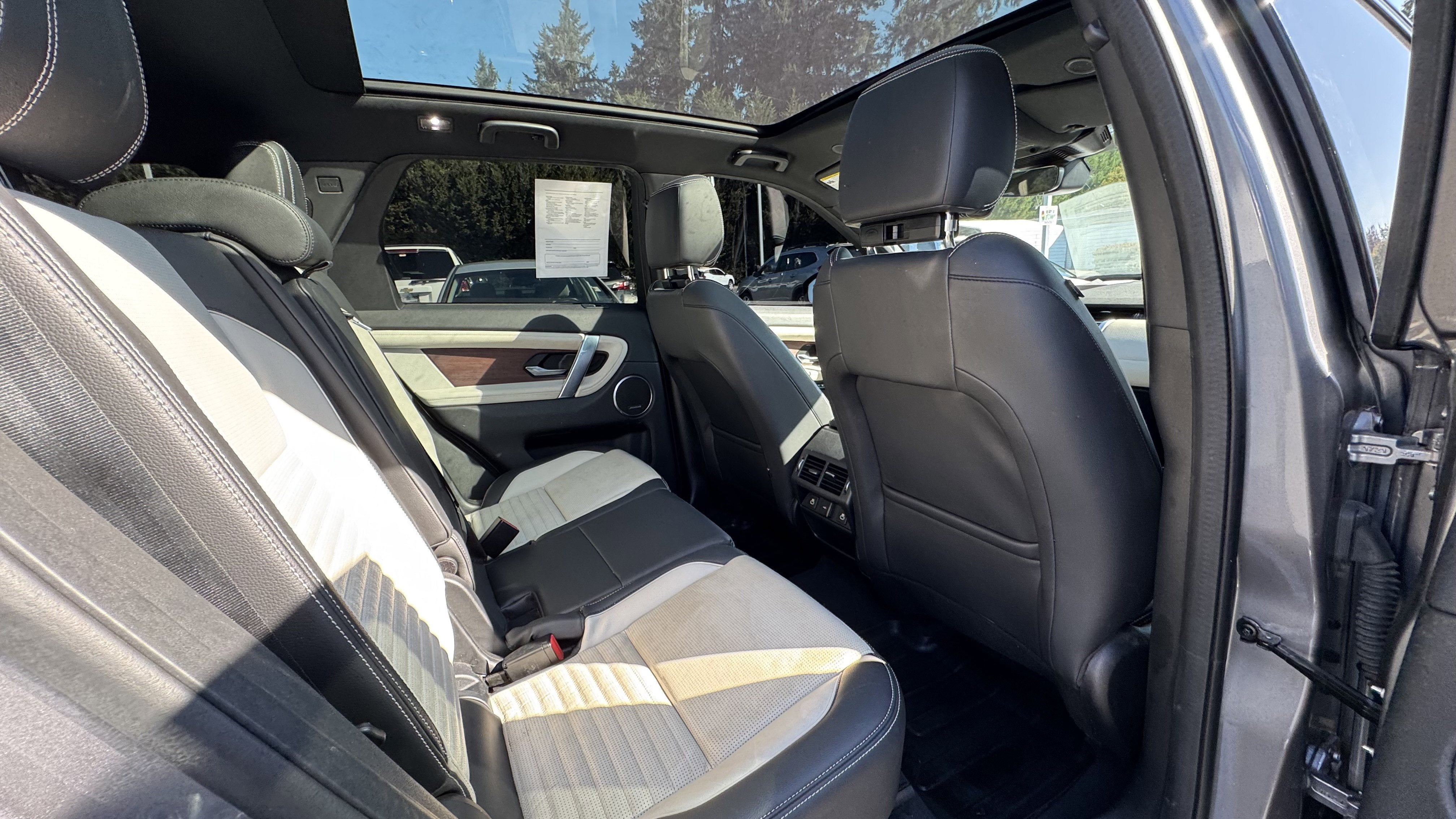 2023 Land Rover Discovery Sport SE R-Dynamic