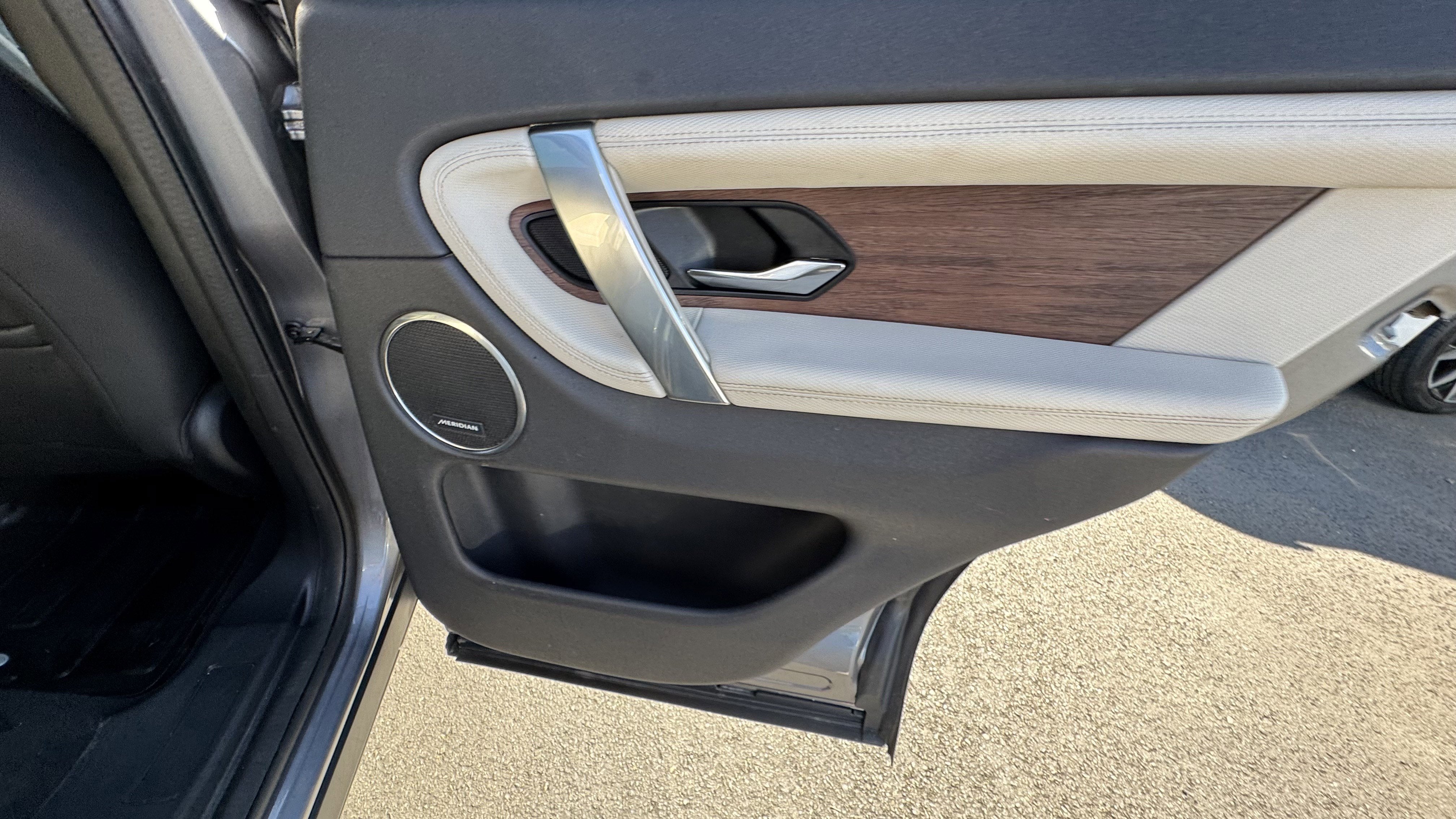 2023 Land Rover Discovery Sport SE R-Dynamic