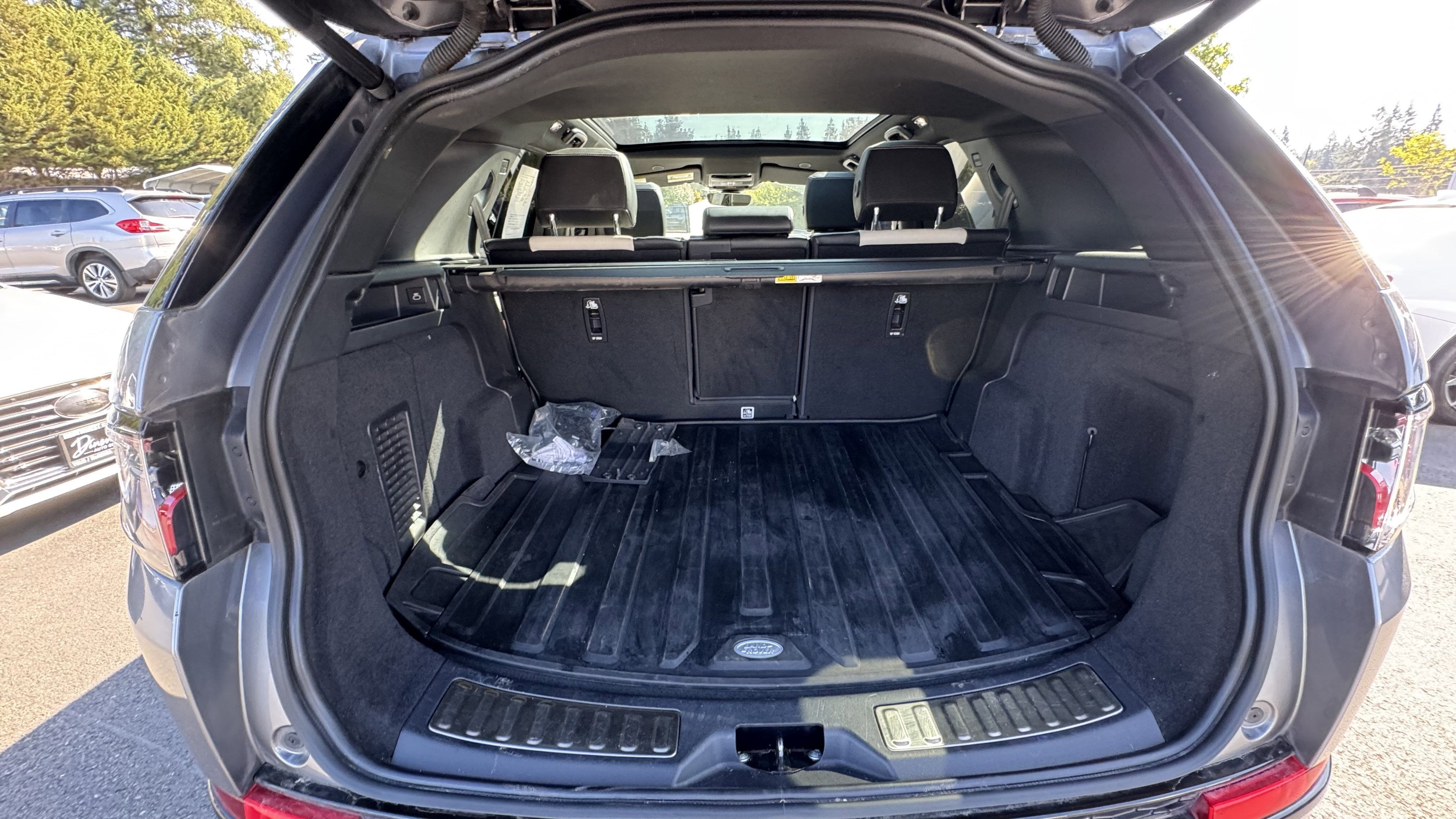 2023 Land Rover Discovery Sport SE R-Dynamic