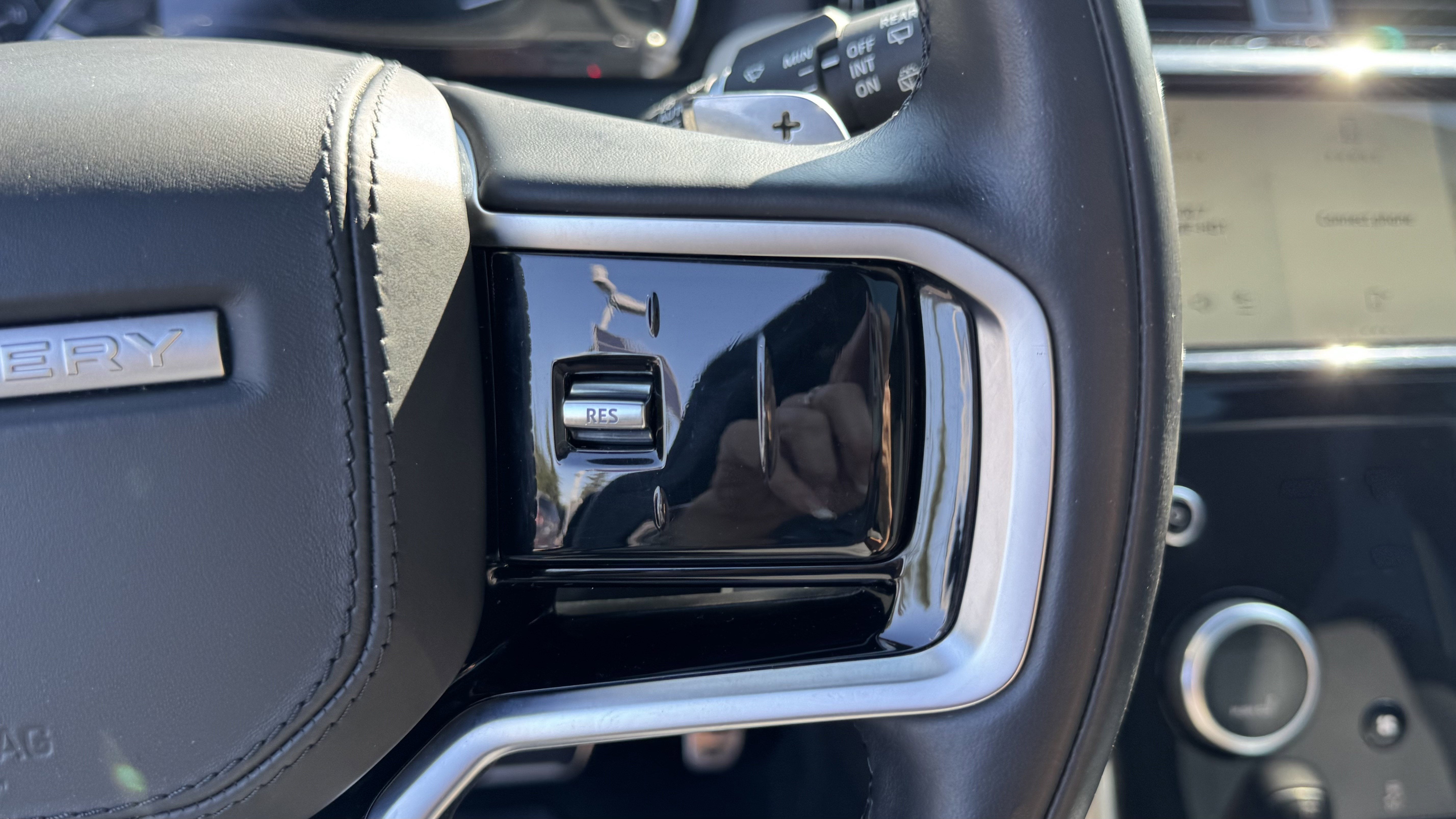 2023 Land Rover Discovery Sport SE R-Dynamic