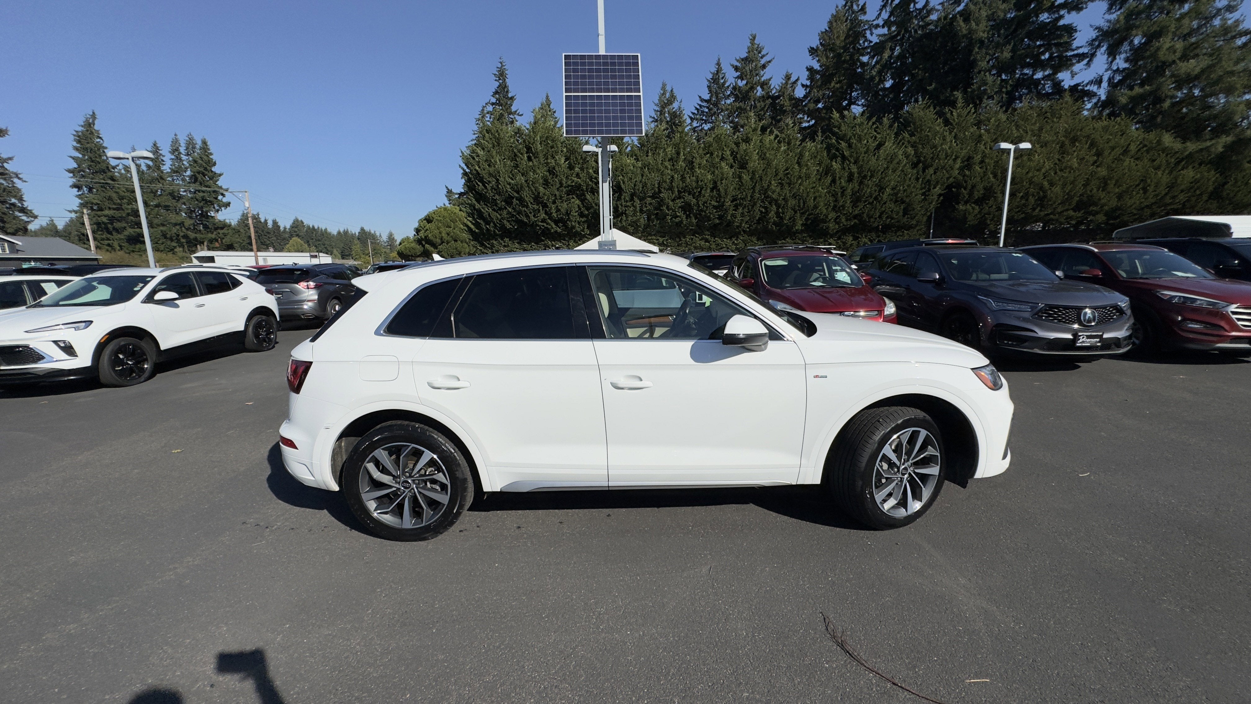2022 Audi Q5 Premium Plus 45 TFSI S line quattro S tronic