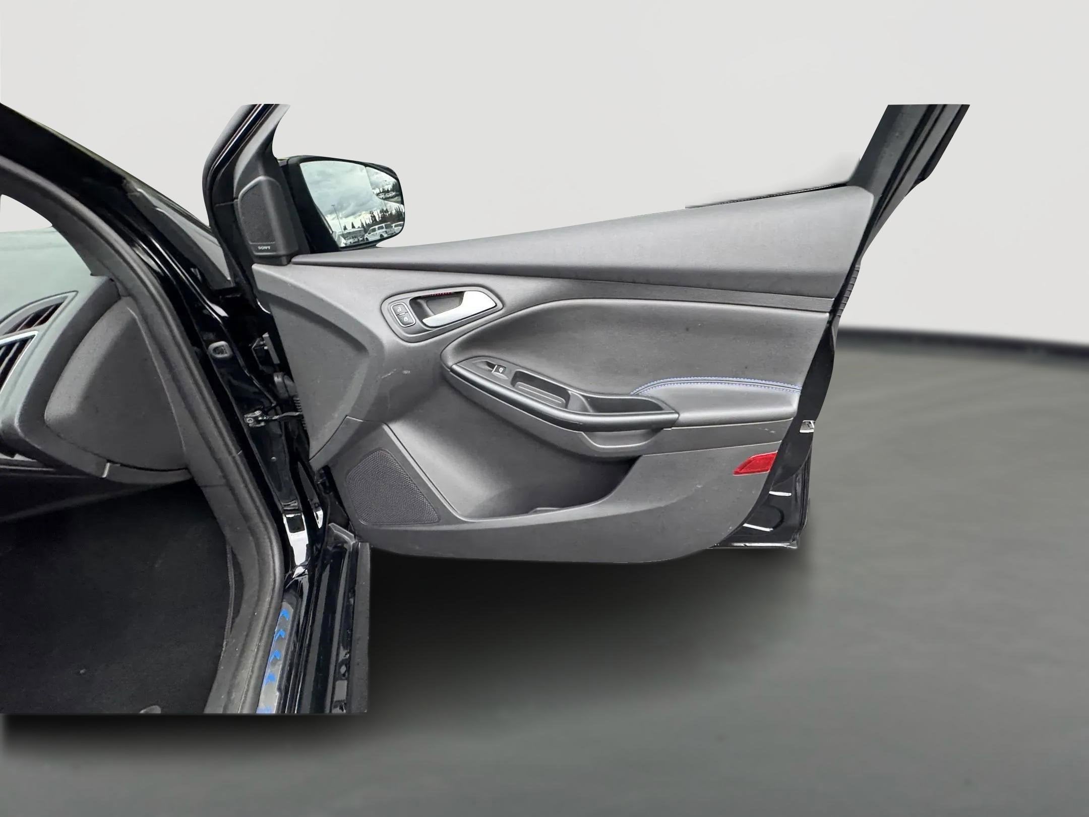 2017 Ford Focus RS RS