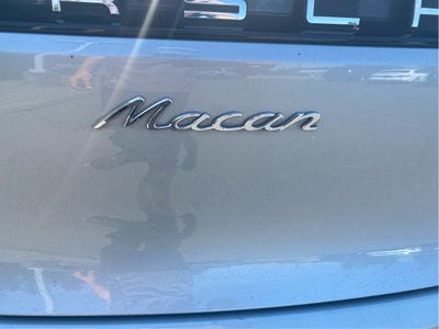 2021 Porsche Macan 4DR AWD