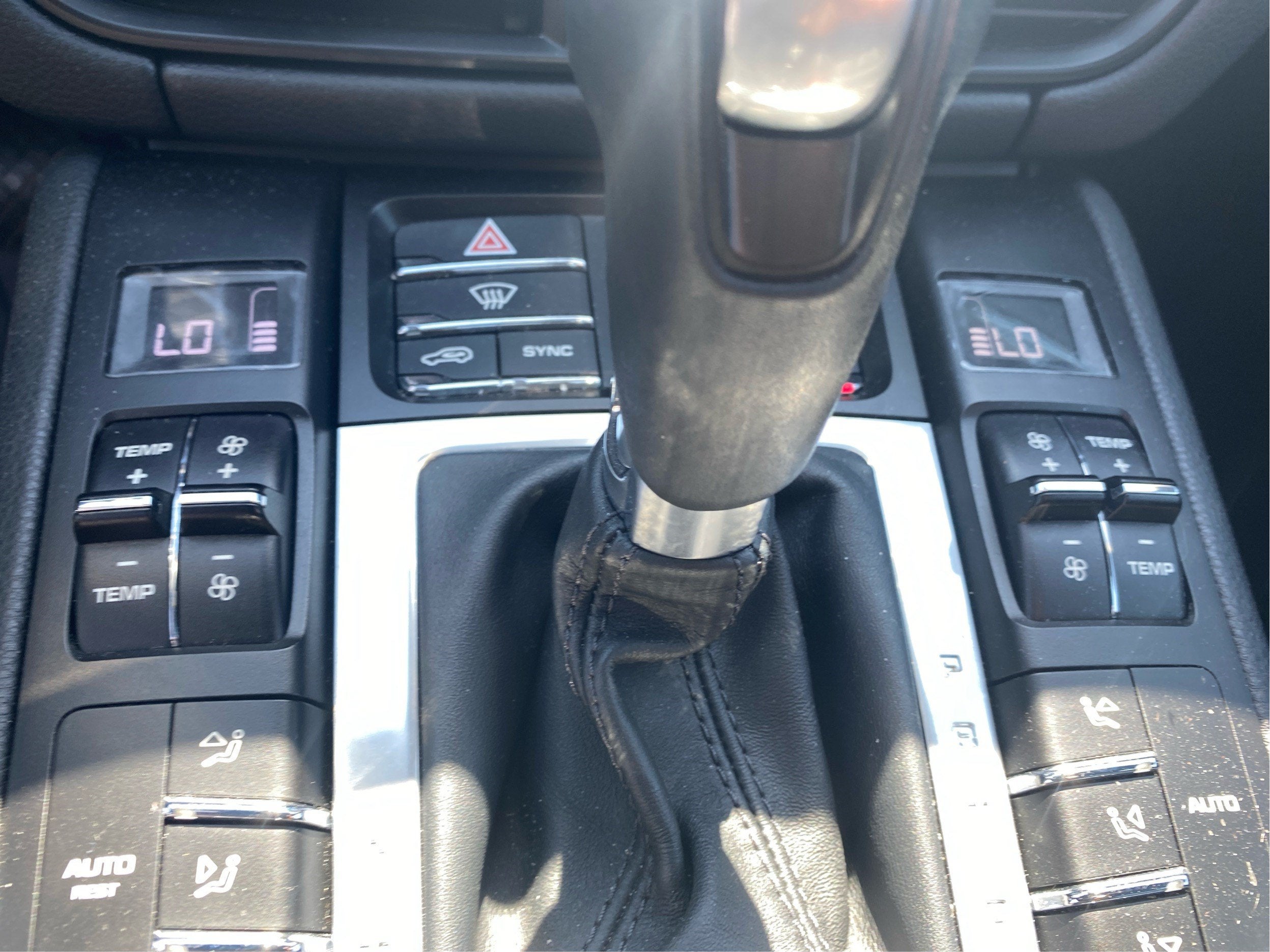 2021 Porsche Macan 4DR AWD