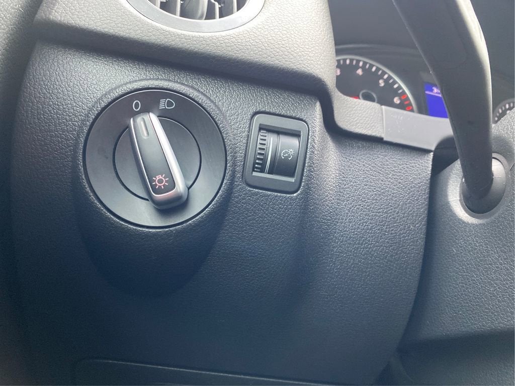 2018 Volkswagen Tiguan Limited 2.0T