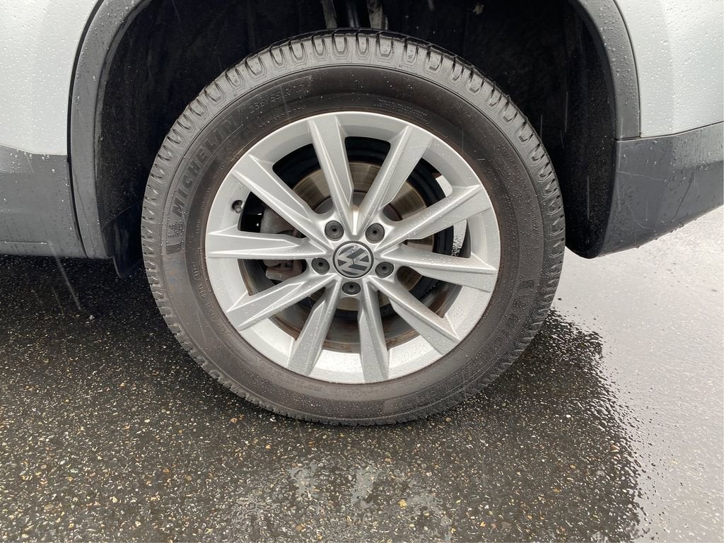 2018 Volkswagen Tiguan Limited 2.0T
