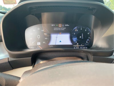 2021 Volvo XC40 T5 Momentum