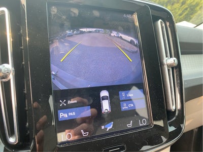 2021 Volvo XC40 T5 Momentum