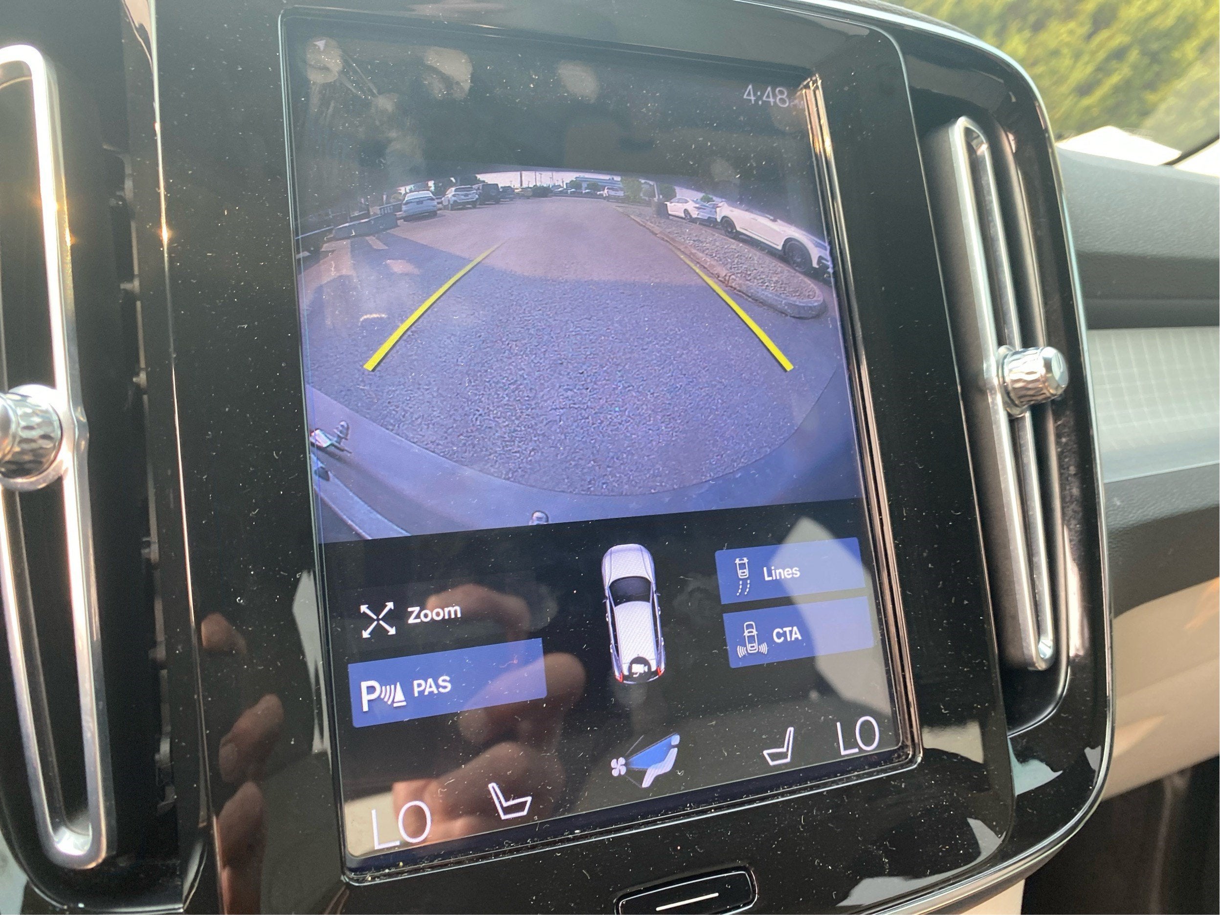 2021 Volvo XC40 T5 Momentum