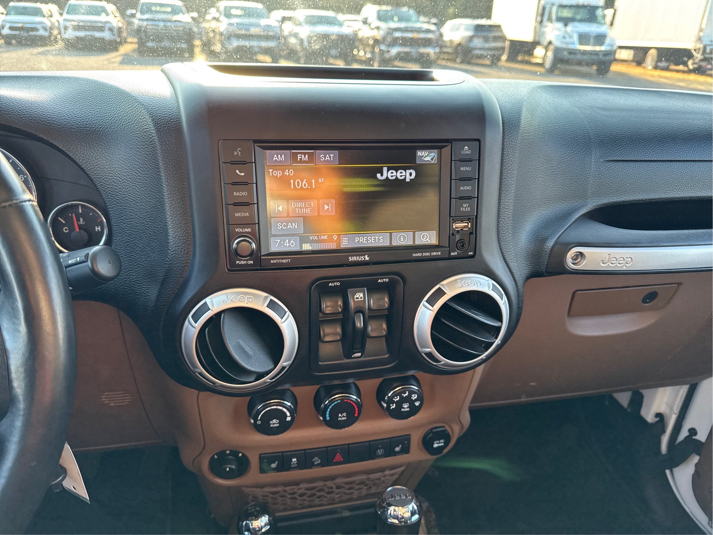 2014 Jeep Wrangler Unlimited Sahara