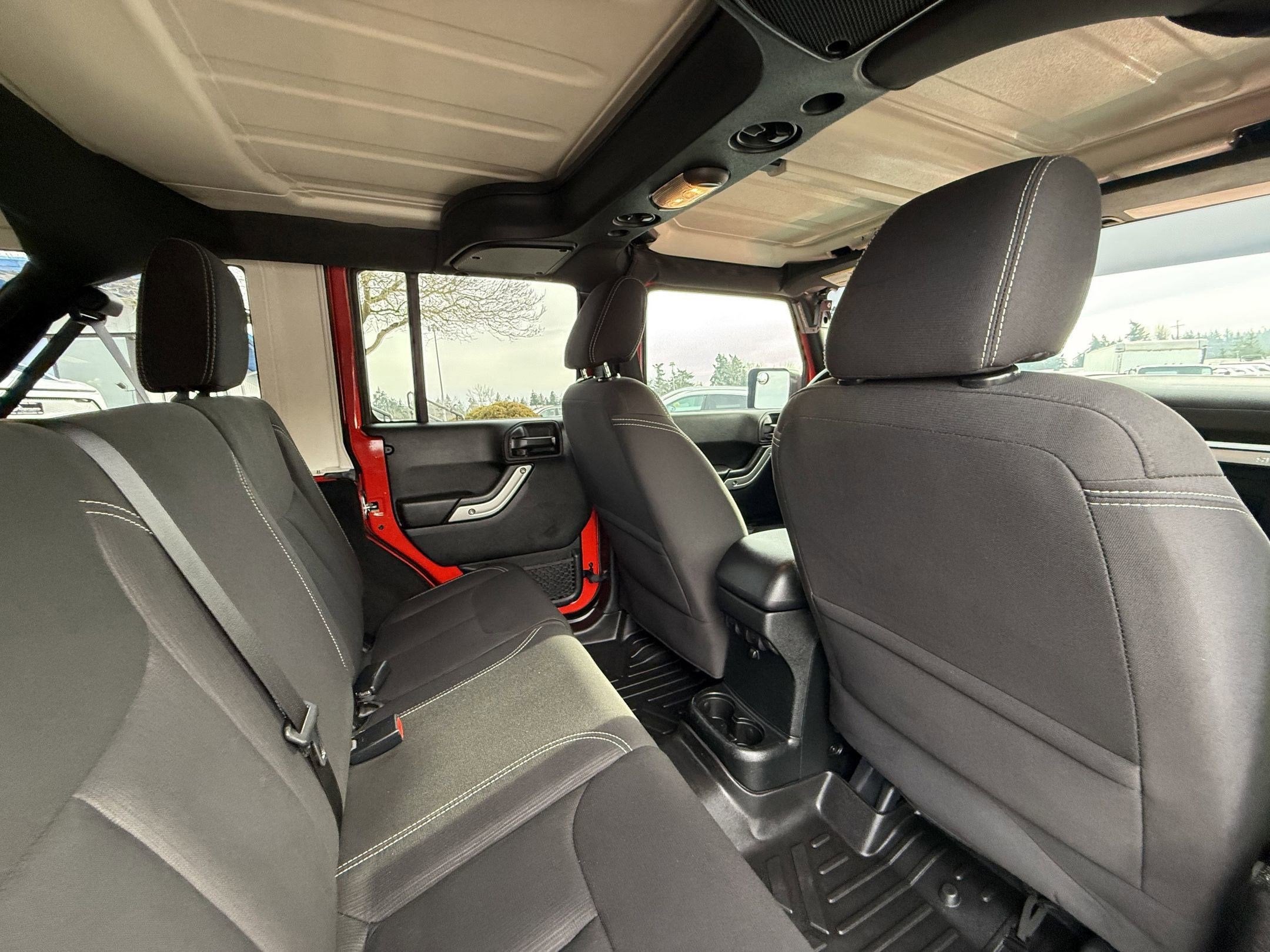 2018 Jeep Wrangler JK Unlimited Sahara 4x4