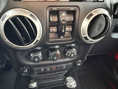 2018 Jeep Wrangler JK Unlimited Sahara 4x4