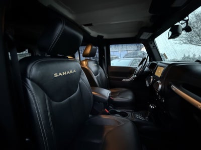 2015 Jeep WRANGLER UNLIMI SAHARA