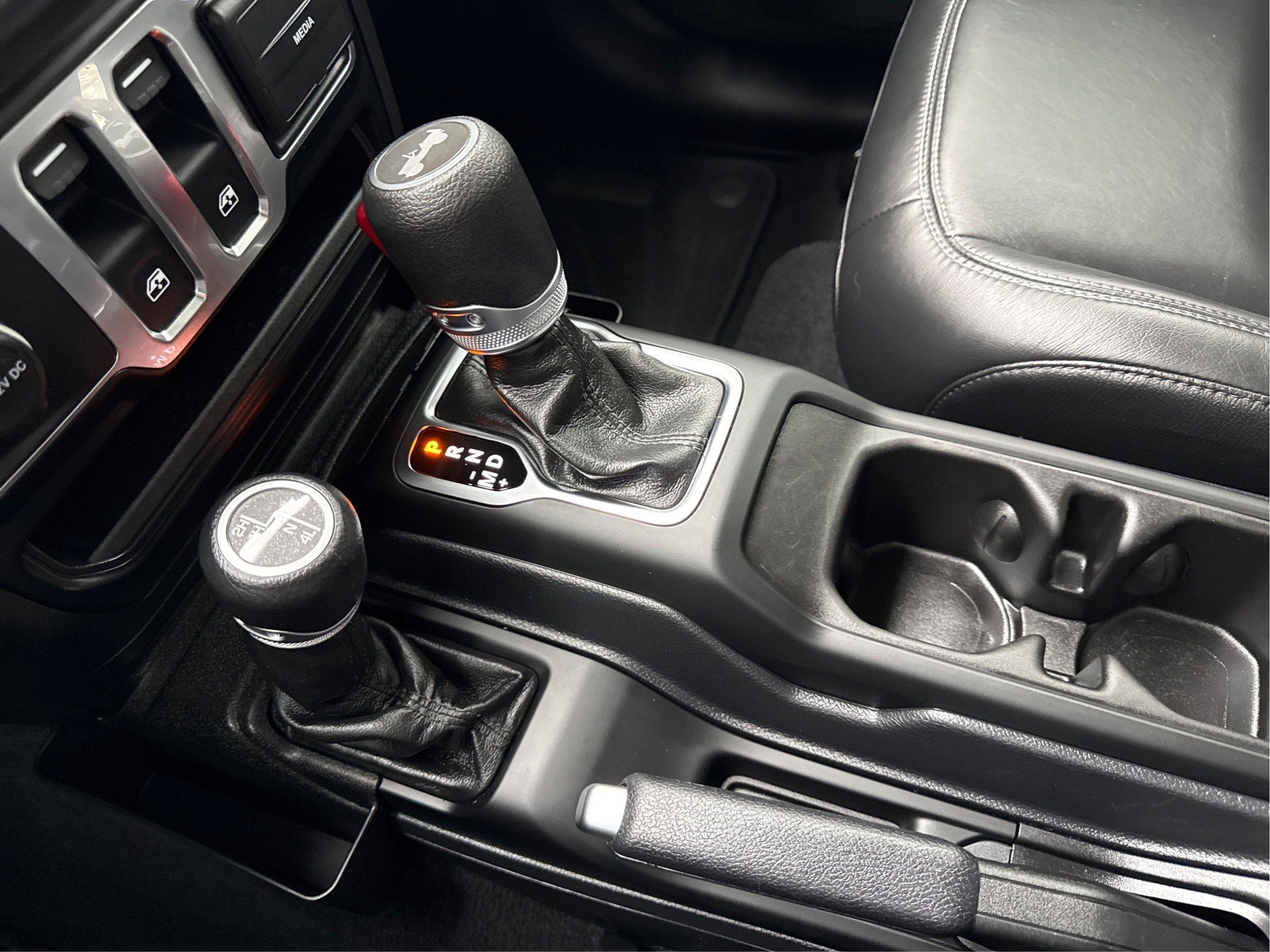 2021 Jeep Wrangler Sport S 4x4