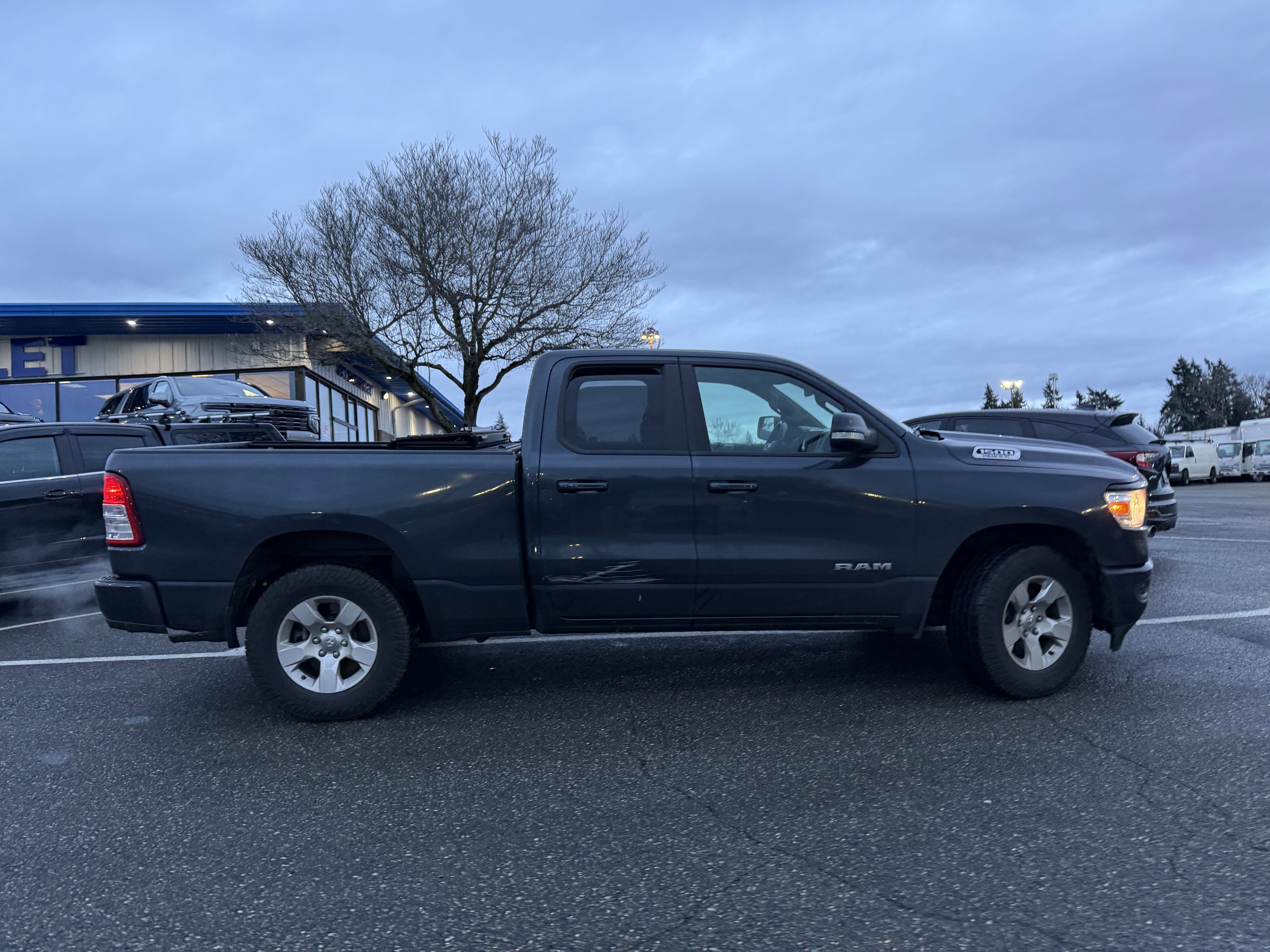 2019 RAM 1500 Big Horn/Lone Star Quad Cab 4x4 6'4" Box