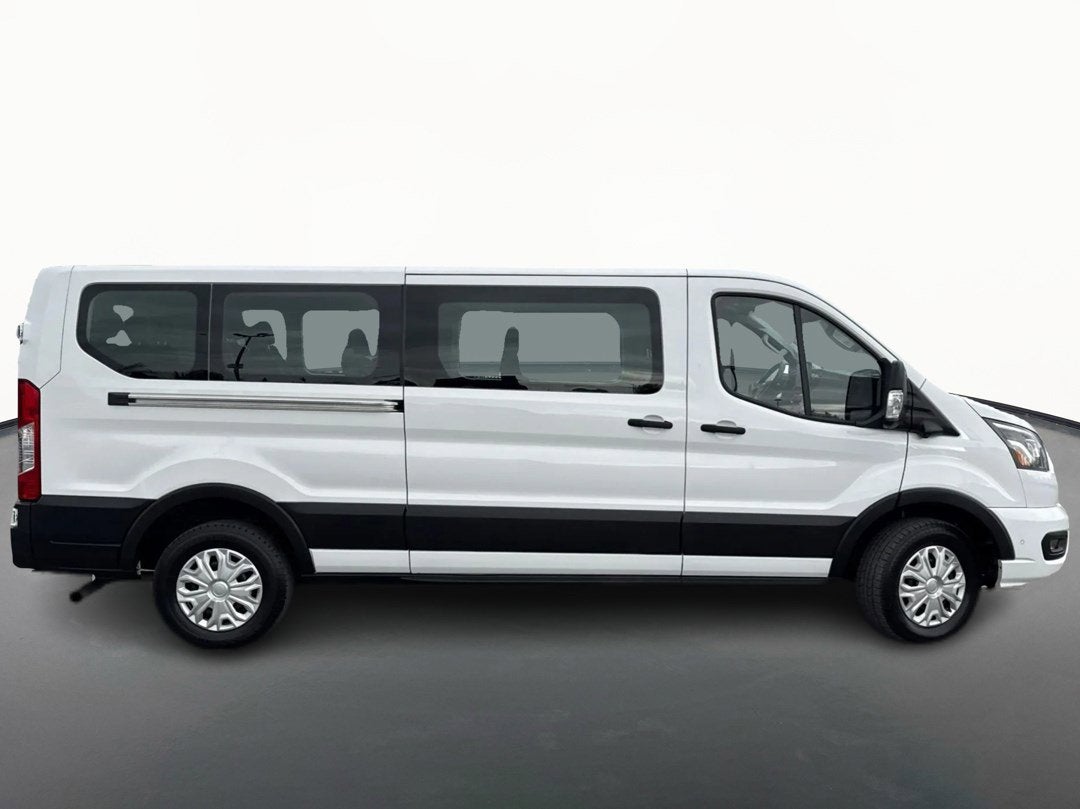 2023 Ford Transit Passenger Wagon XL