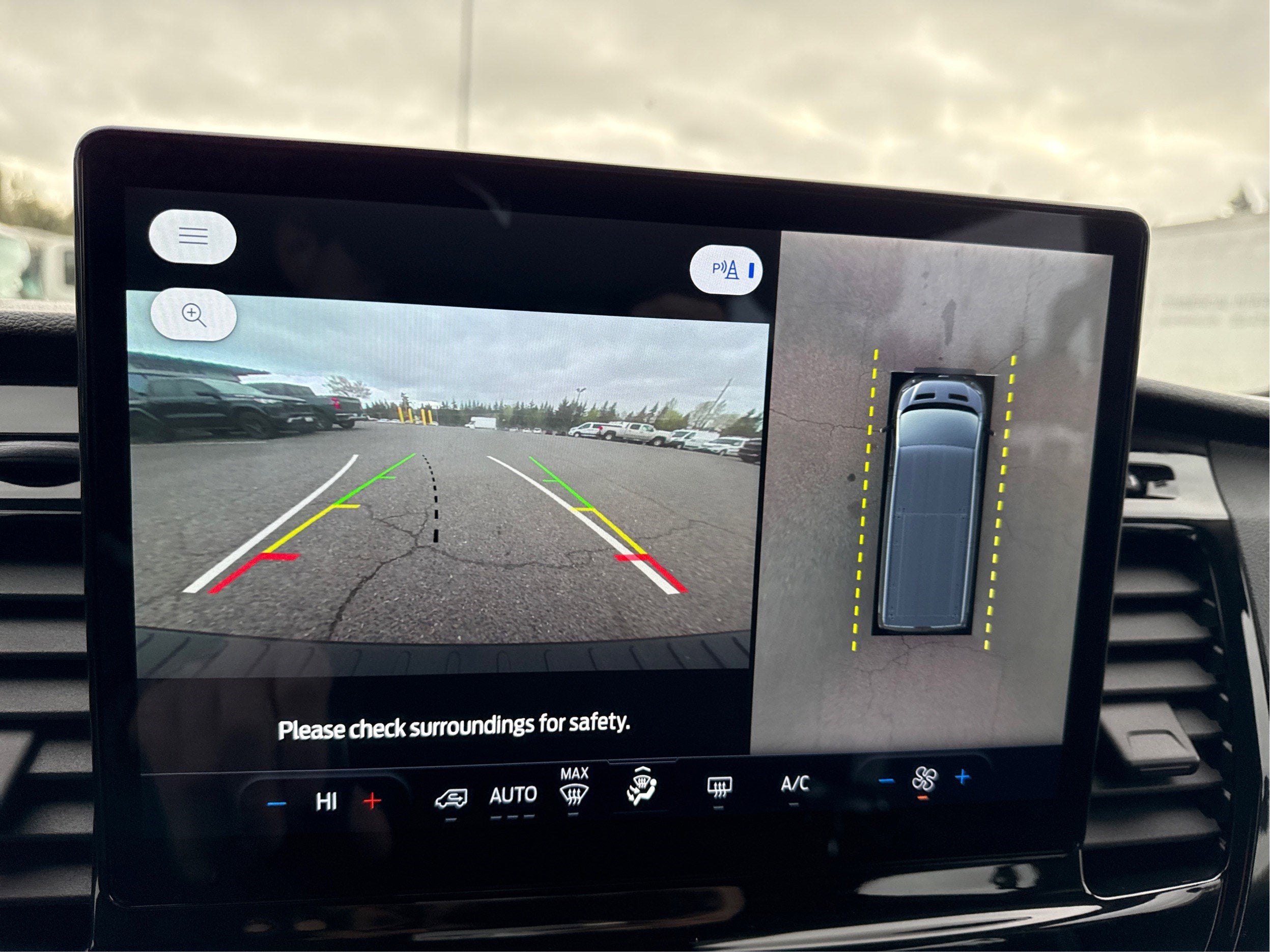 2023 Ford Transit Passenger Wagon XL