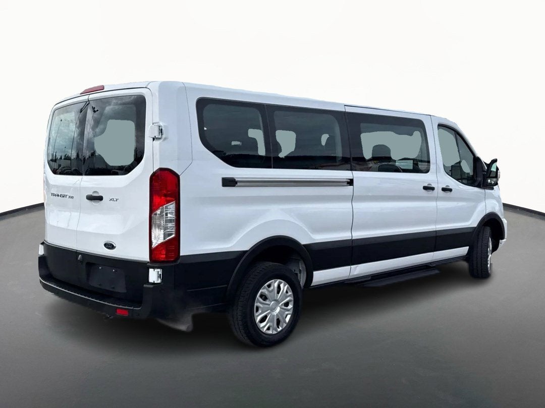 2023 Ford Transit Passenger Wagon XL