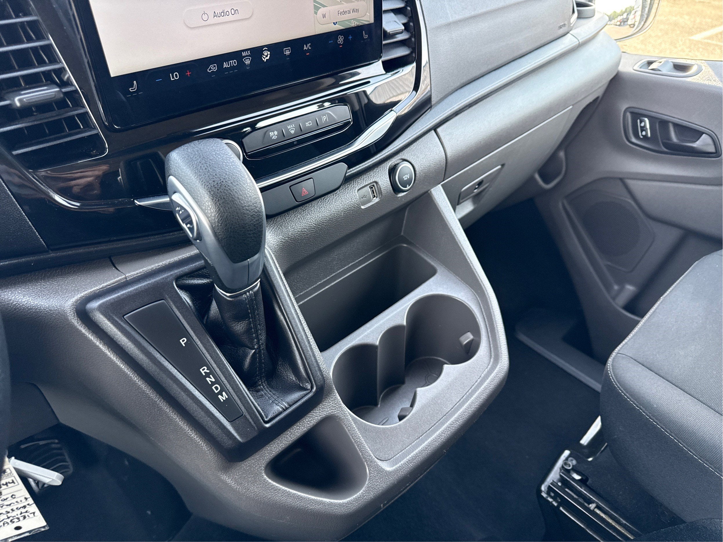 2023 Ford Transit Passenger Wagon XL