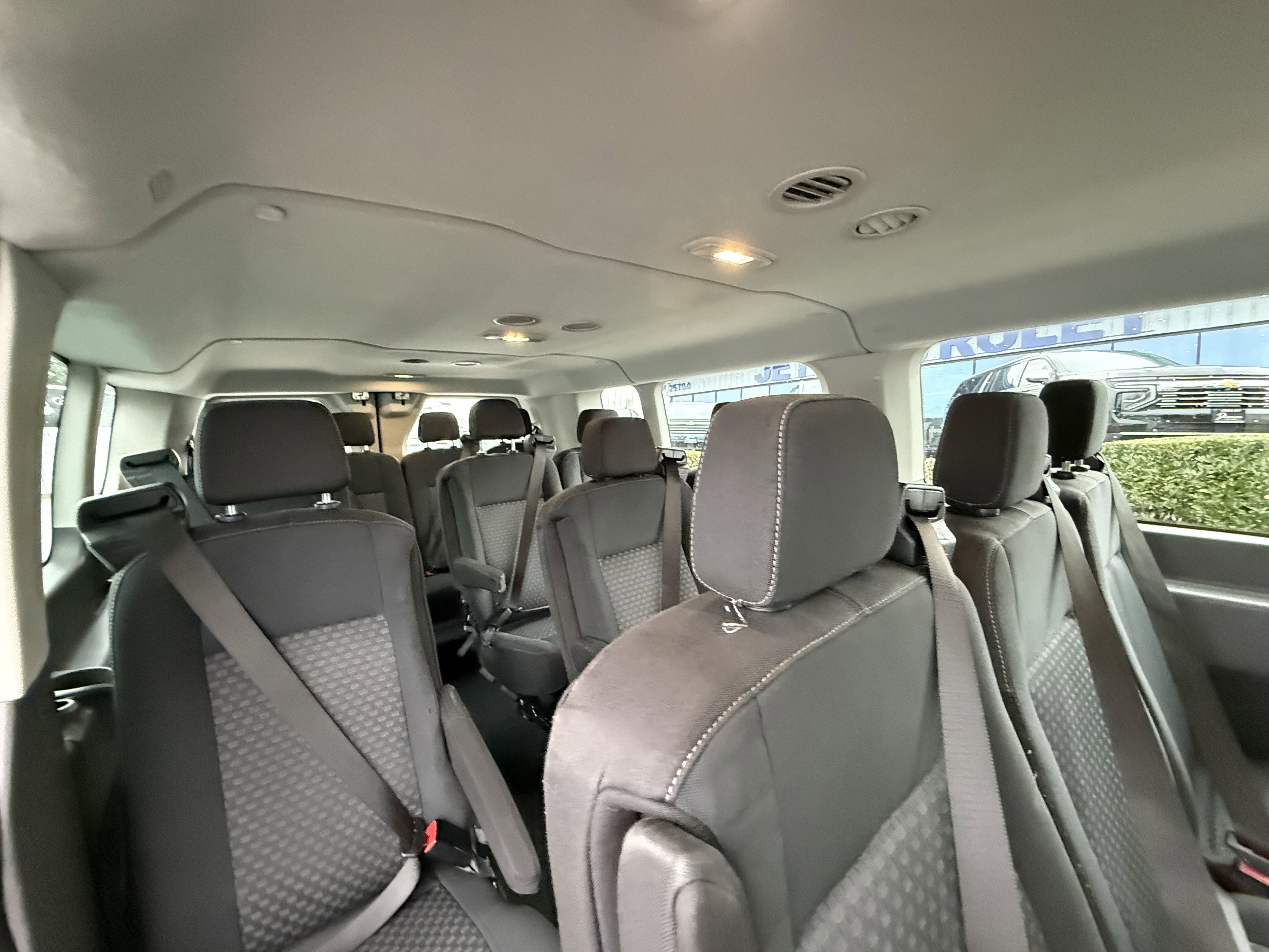 2021 Ford Transit Passenger Wagon XLT