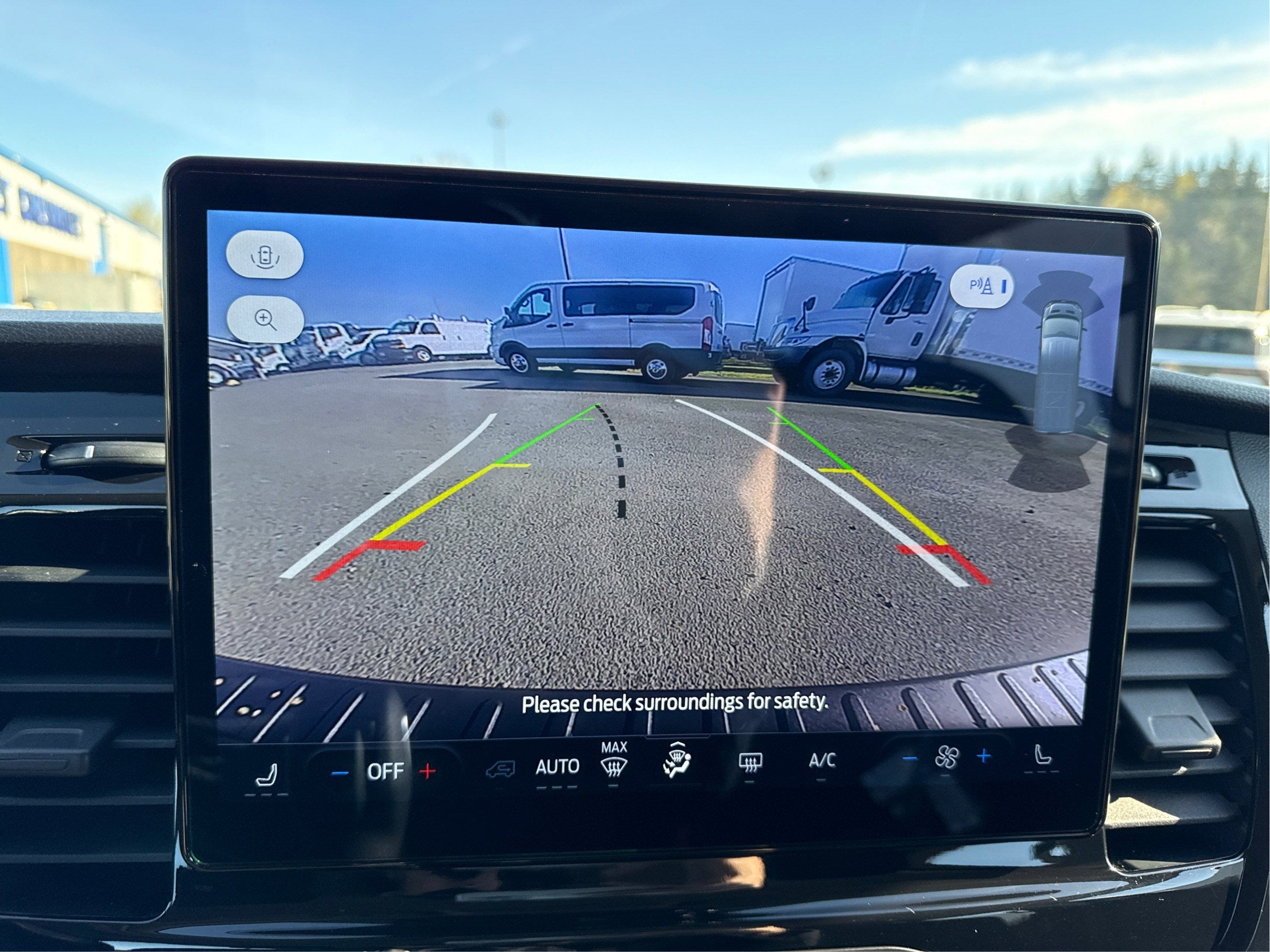 2023 Ford Transit Passenger Wagon XL