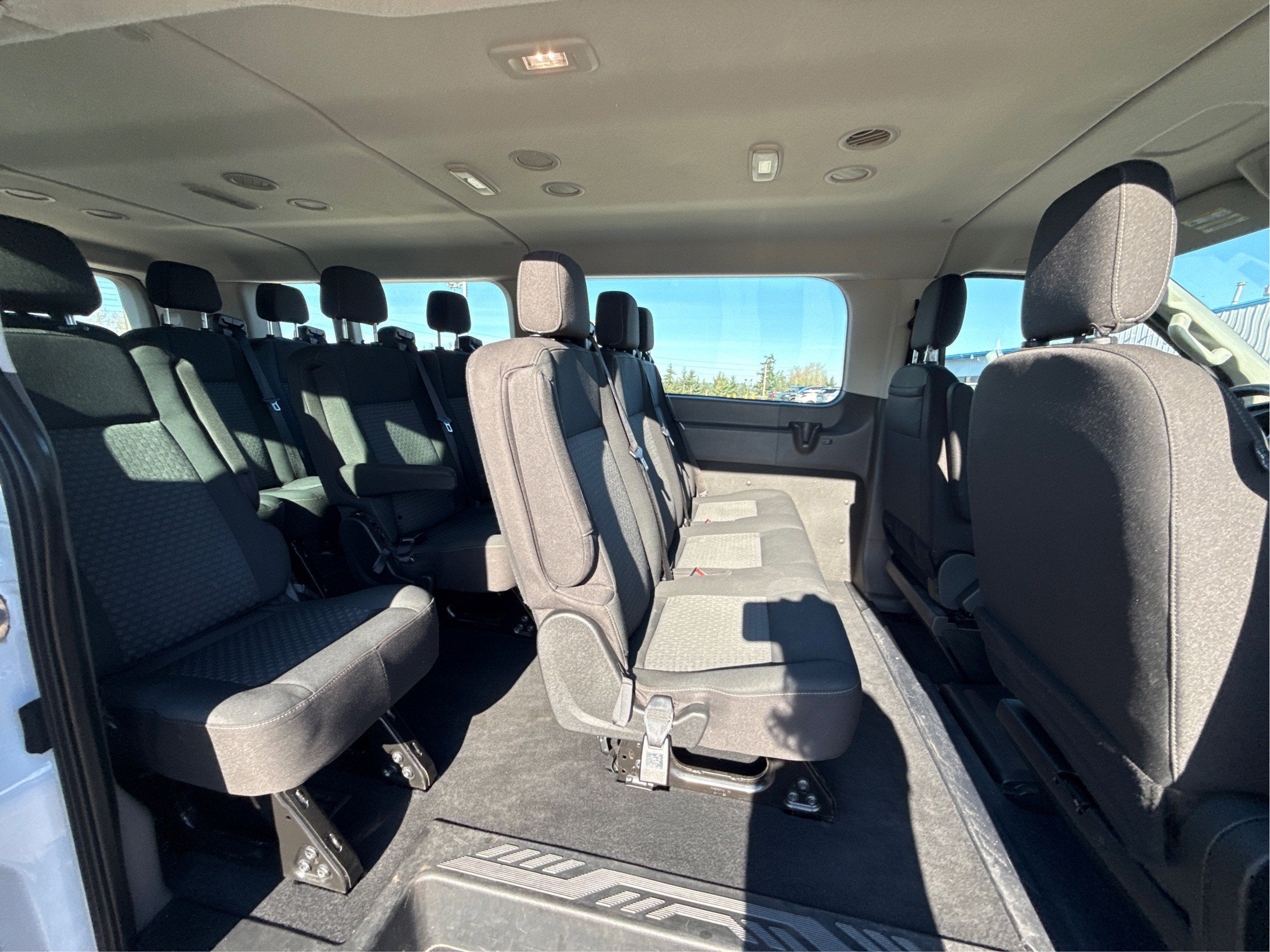 2023 Ford Transit Passenger Wagon XL