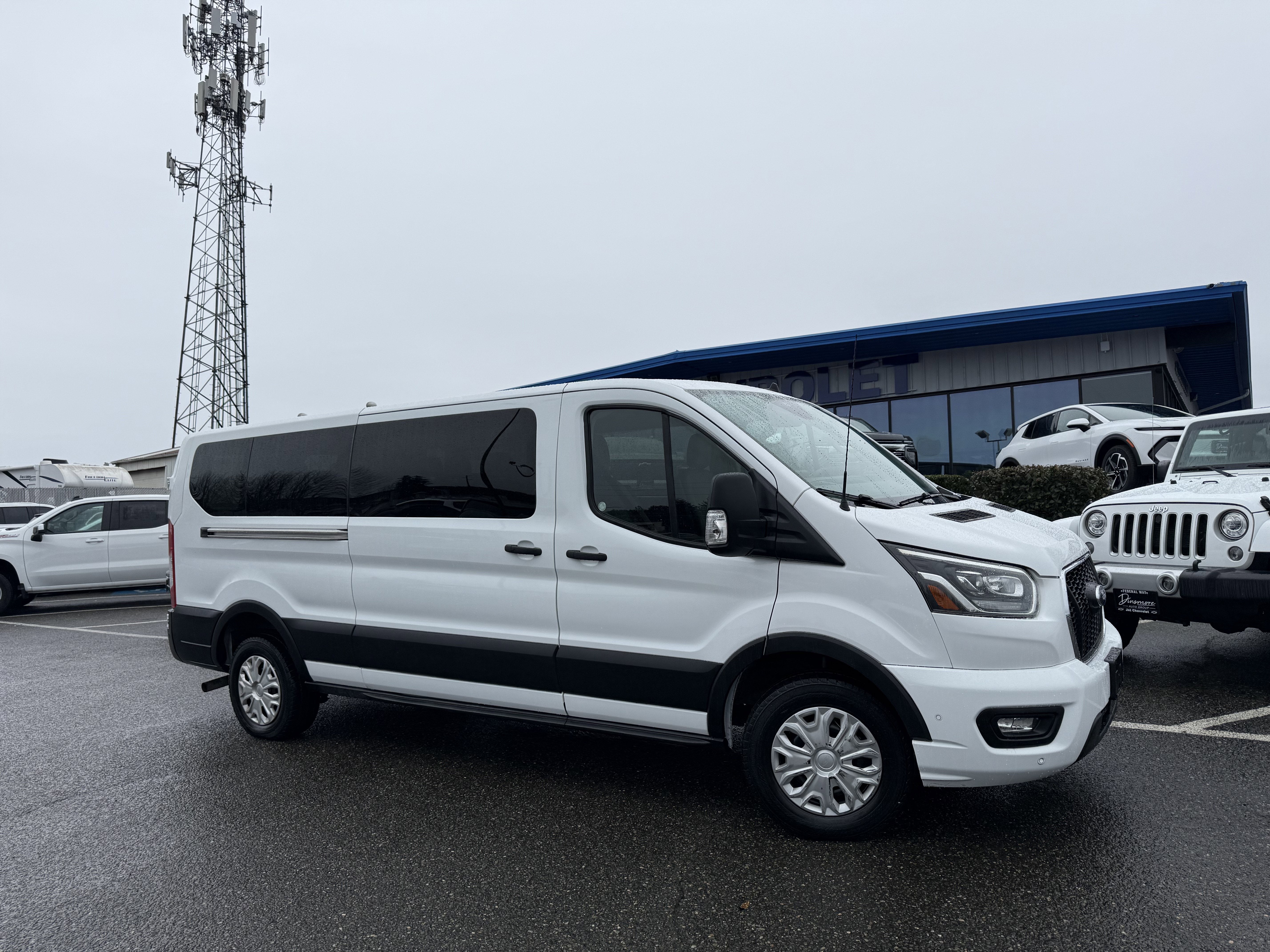 2023 Ford Transit Passenger Wagon XL