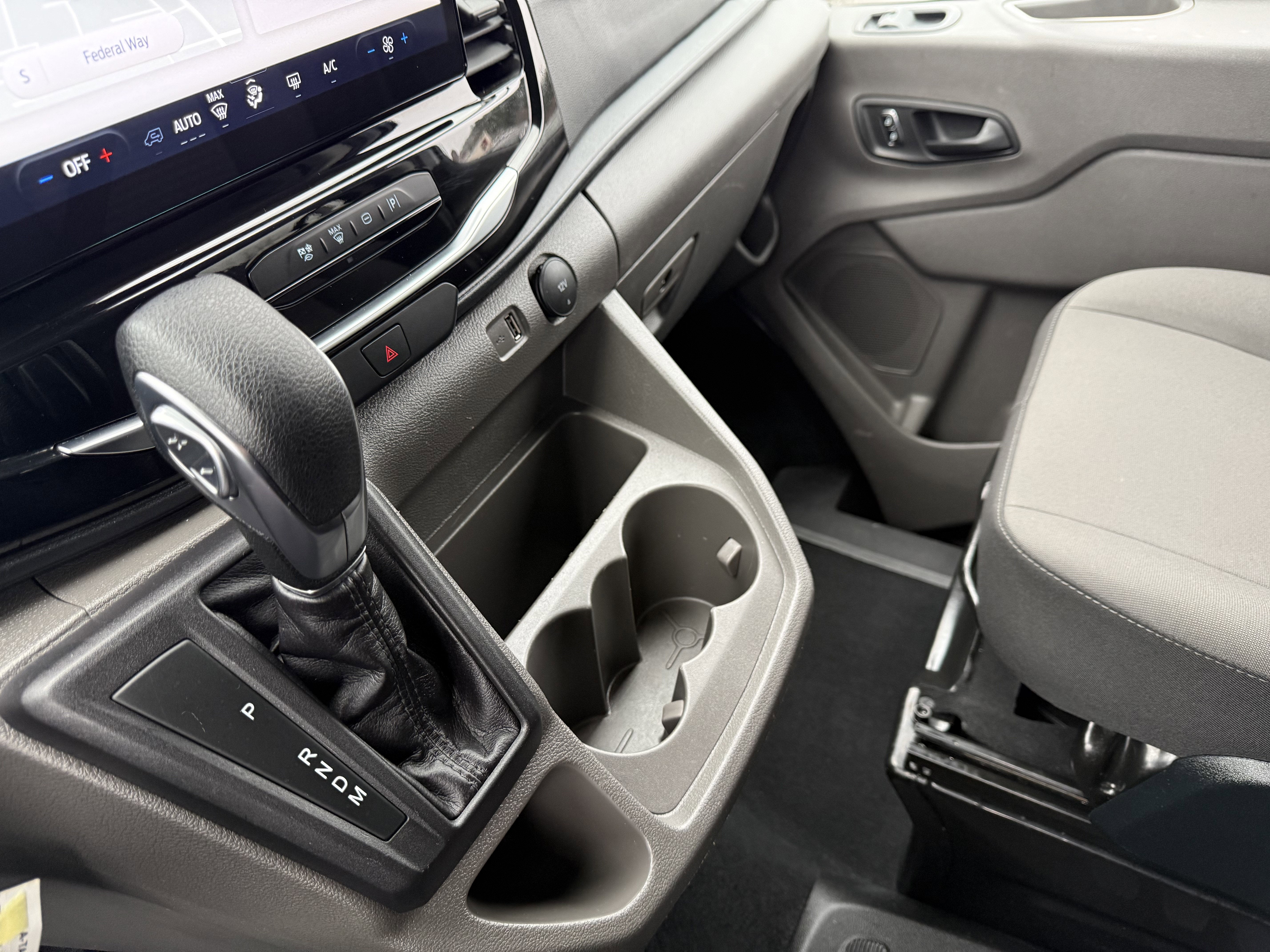 2023 Ford Transit Passenger Wagon XL