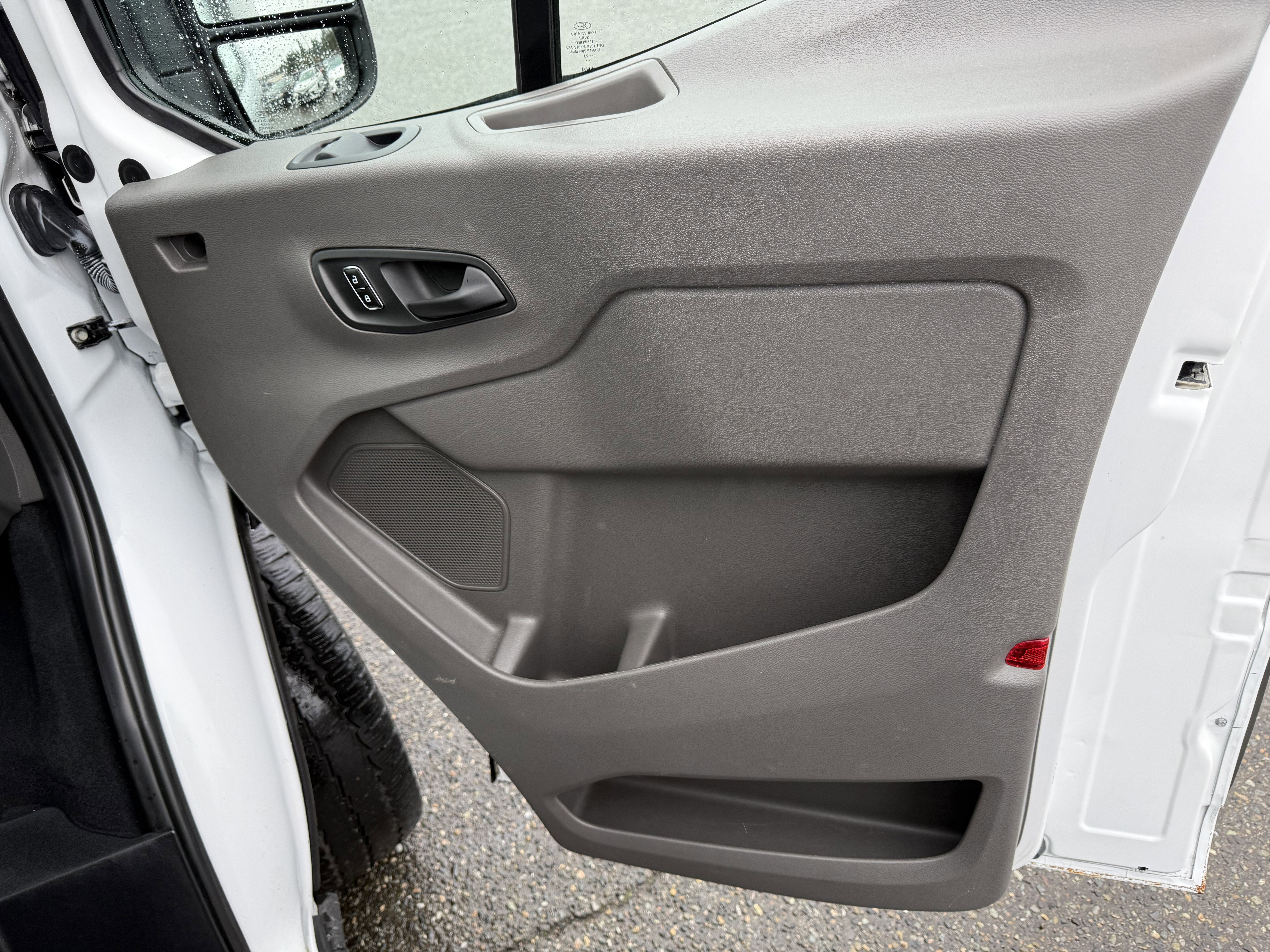 2023 Ford Transit Passenger Wagon XL