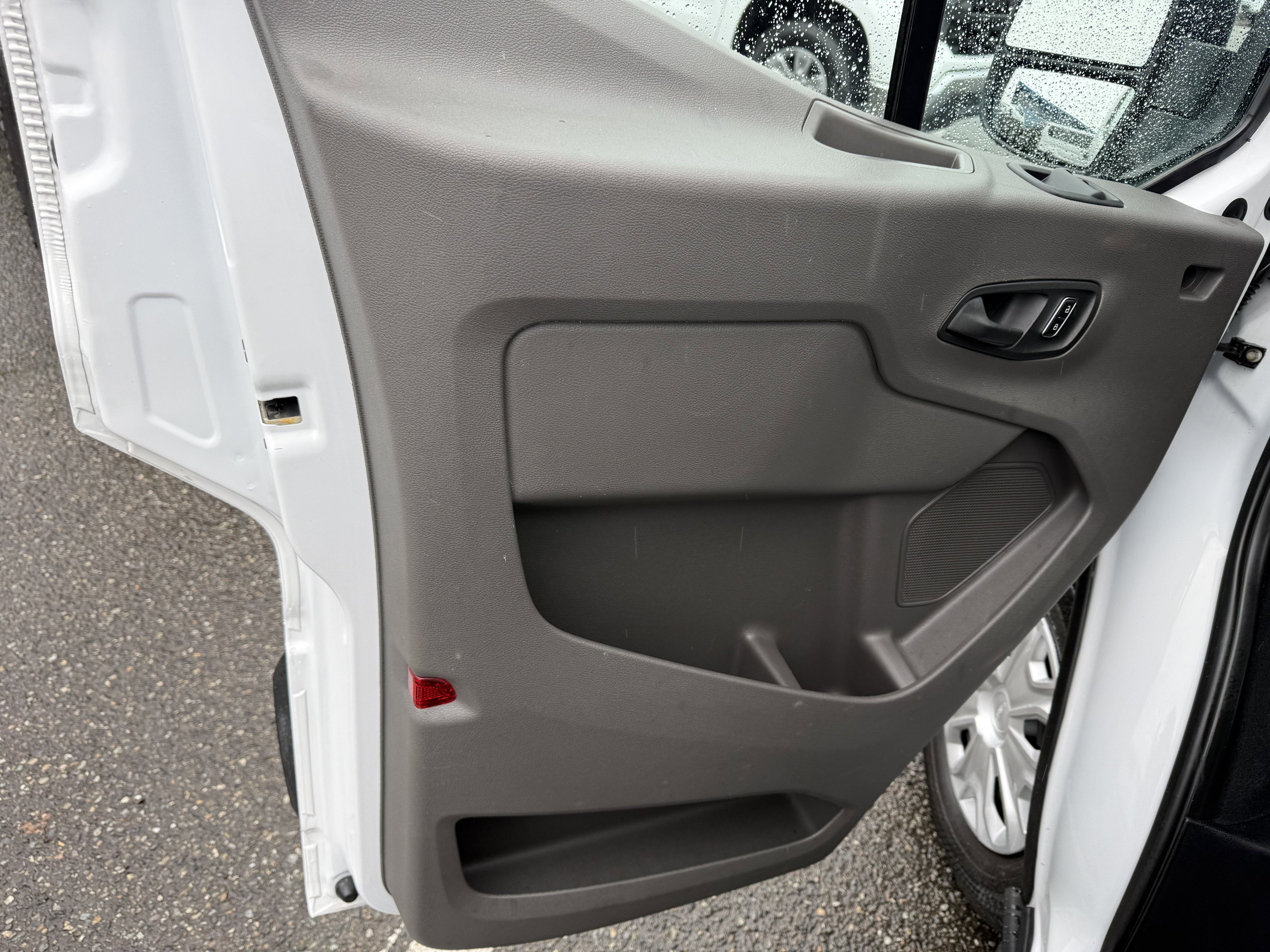 2023 Ford Transit Passenger Wagon XL