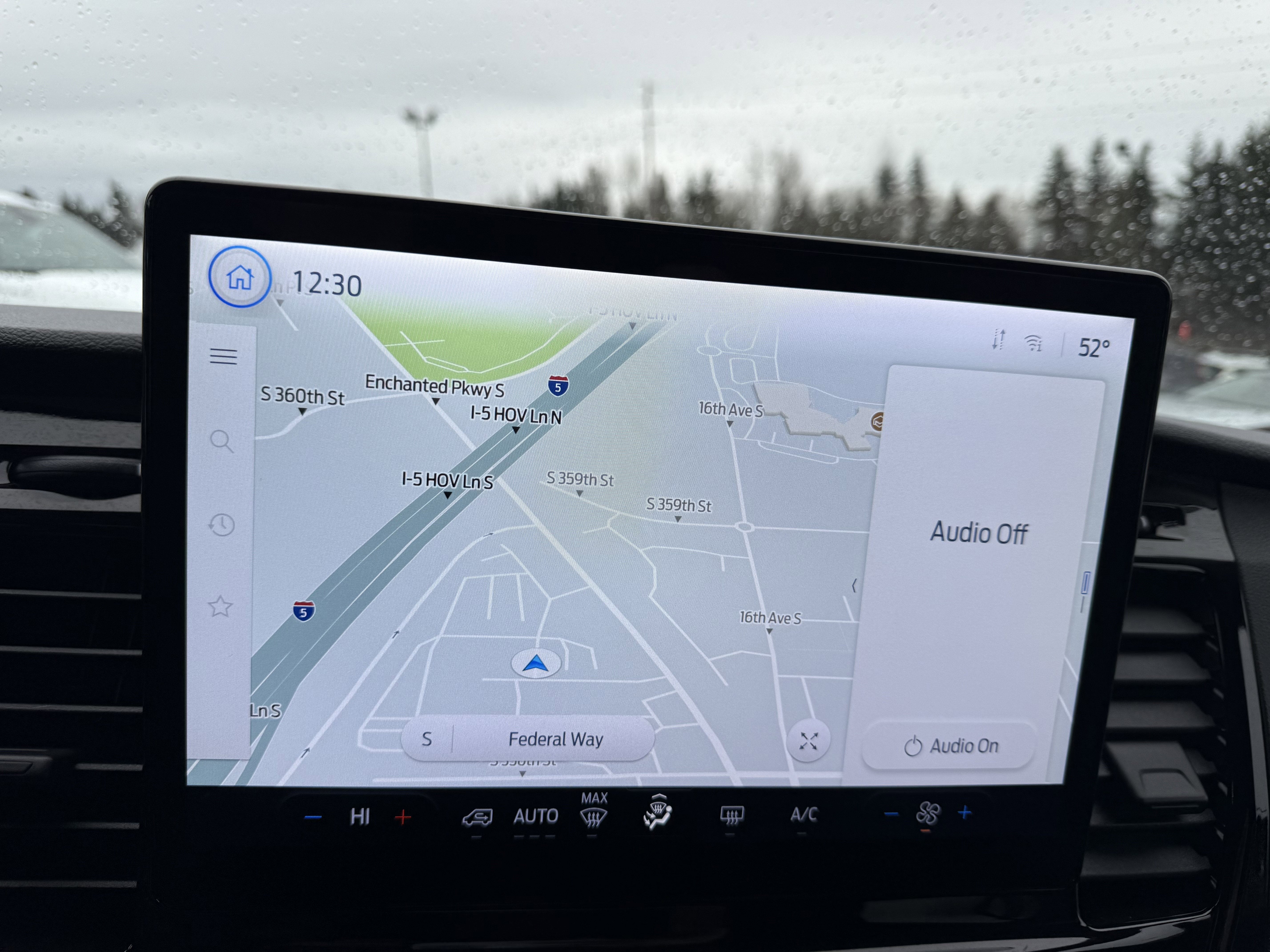 2023 Ford Transit Passenger Wagon XL