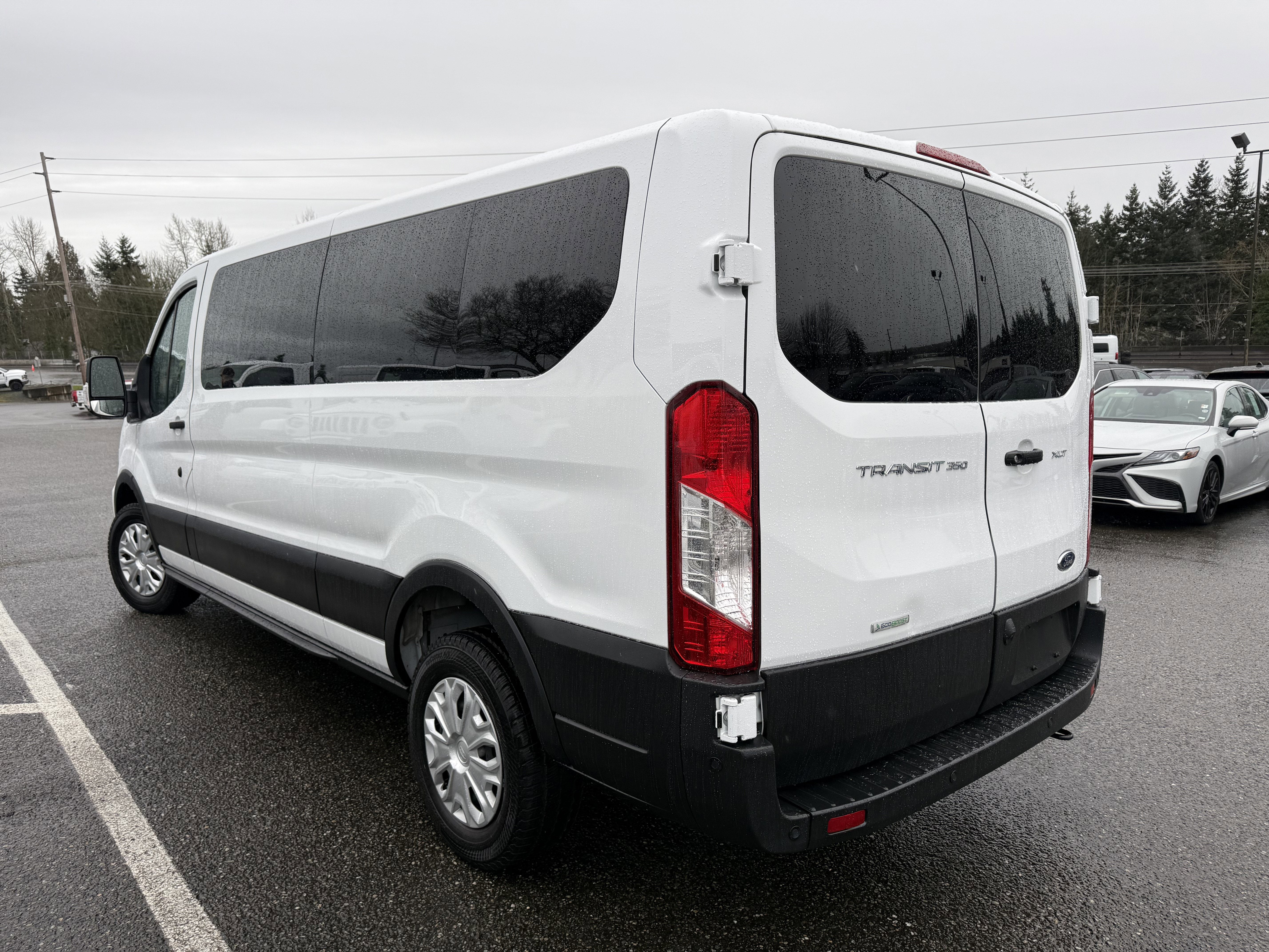 2023 Ford Transit Passenger Wagon XL