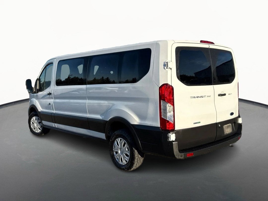 2023 Ford Transit Passenger Wagon XL