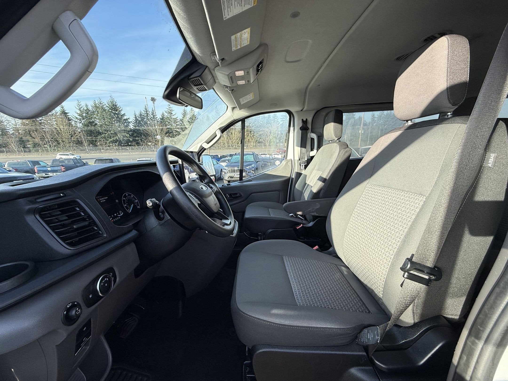 2024 Ford Transit Passenger Wagon XL