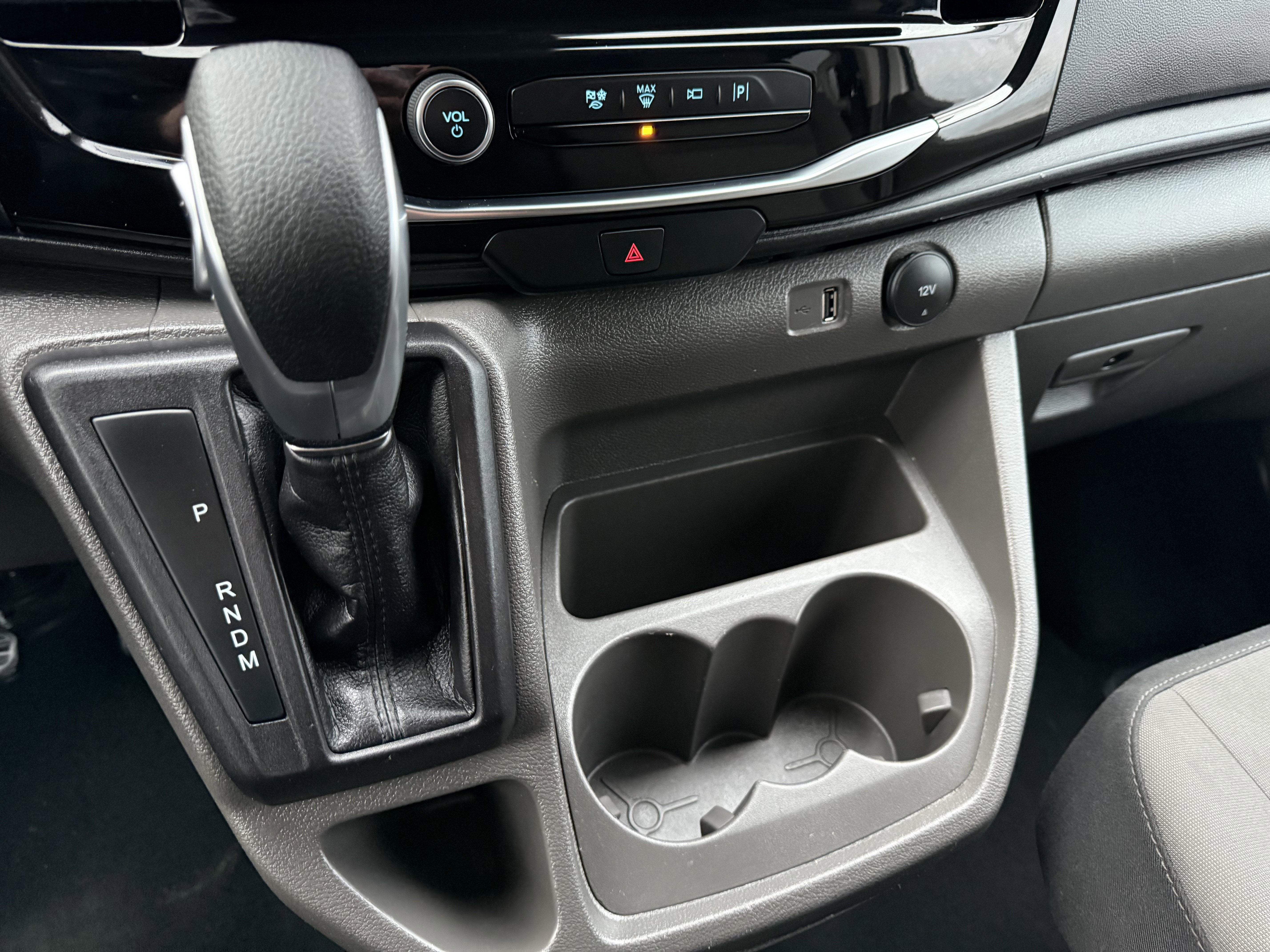 2023 Ford Transit Passenger Wagon XL