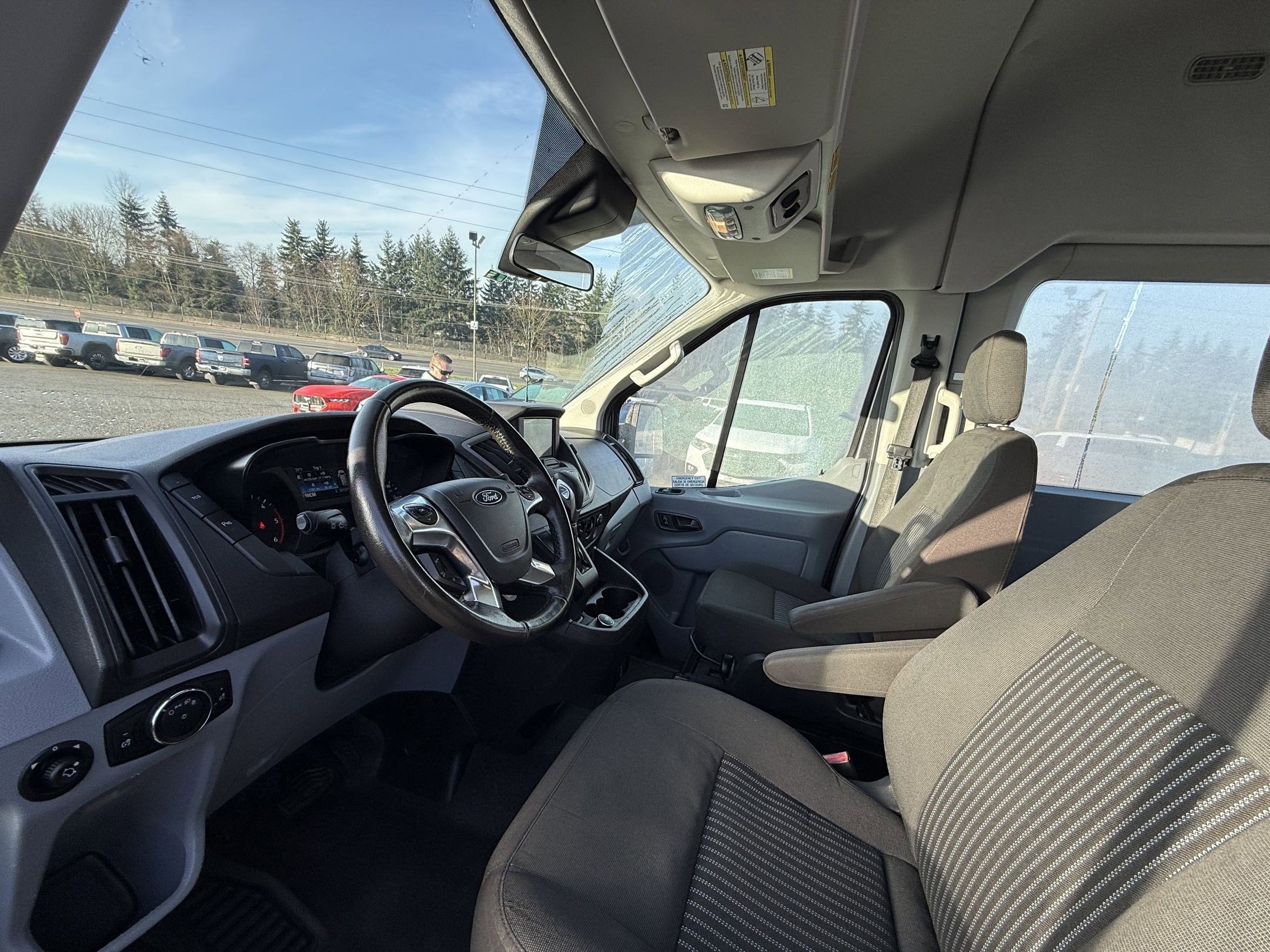 2017 Ford Transit-350 XLT