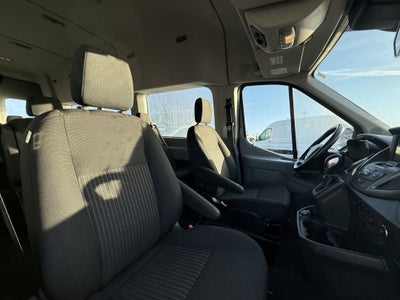 2017 Ford Transit-350 XLT