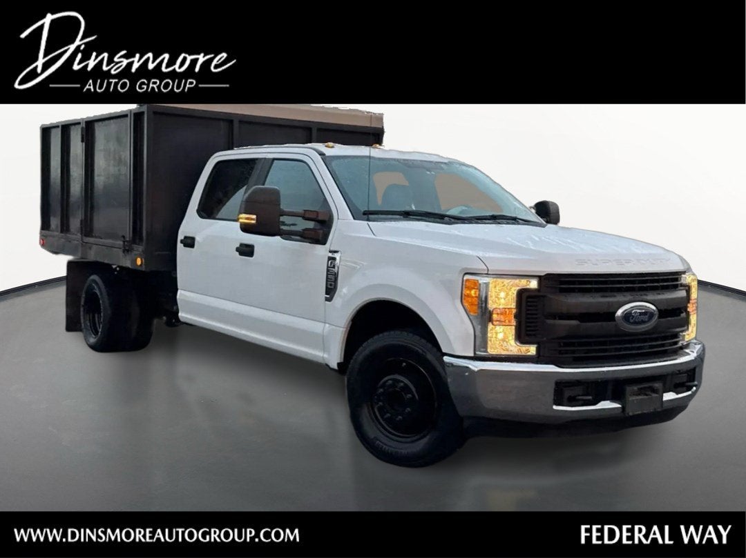 2017 Ford Super Duty F-350 DRW Lariat