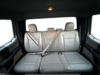 2017 Ford Super Duty F-350 DRW Lariat