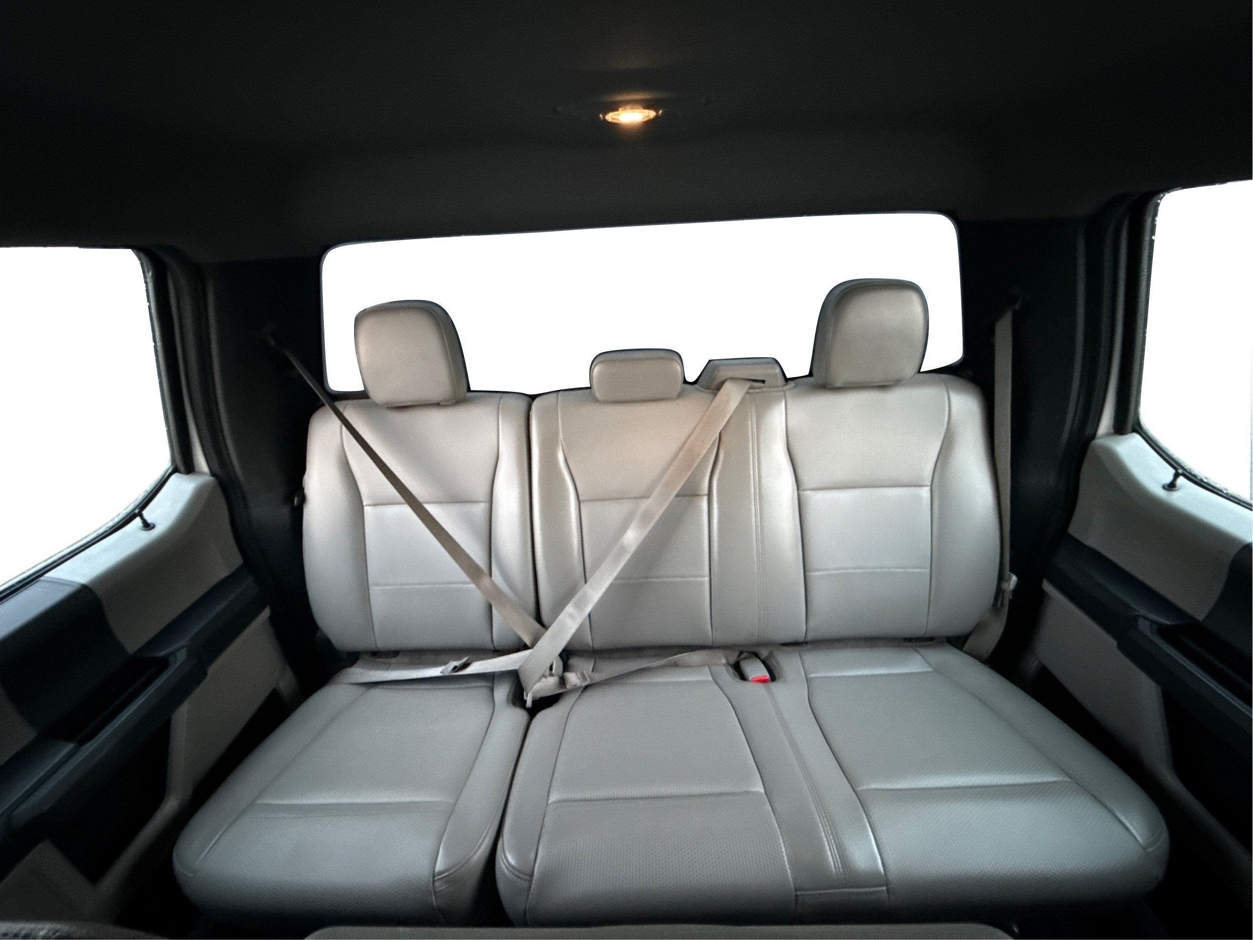 2017 Ford Super Duty F-350 DRW Lariat