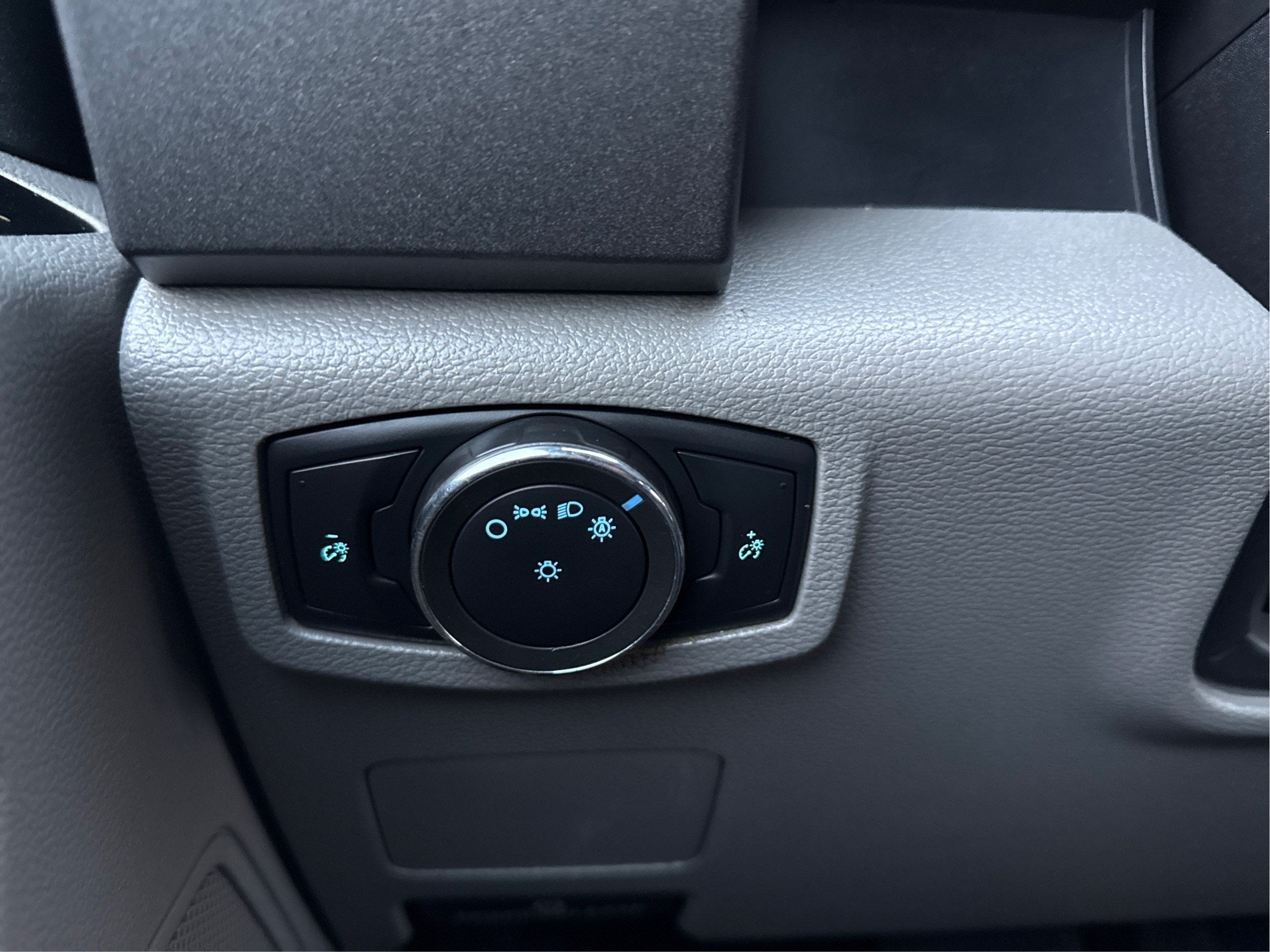 2017 Ford Super Duty F-350 DRW Lariat