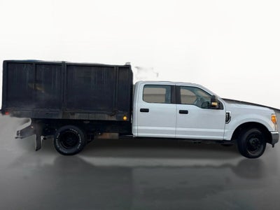 2017 Ford Super Duty F-350 DRW Lariat