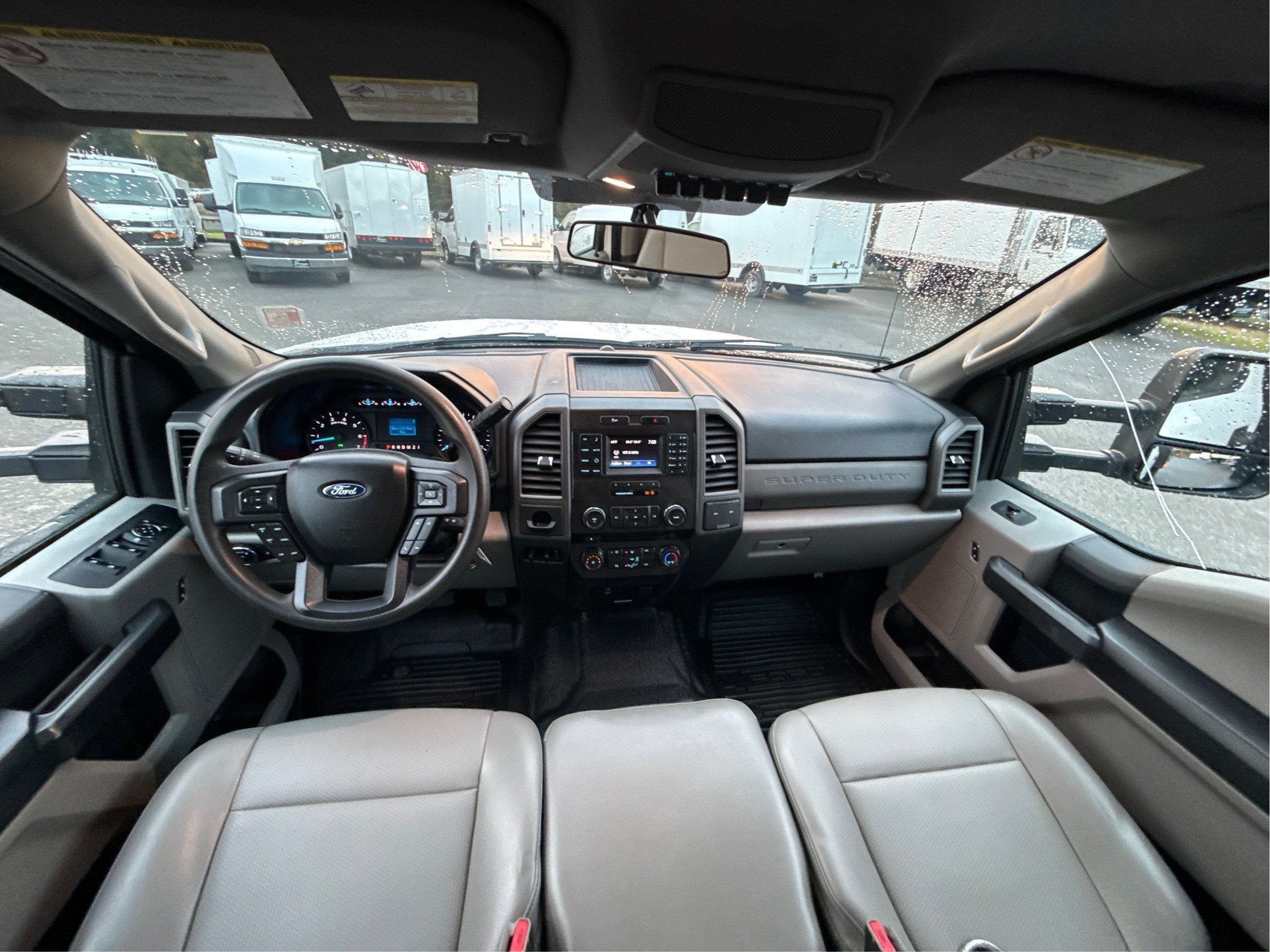 2017 Ford Super Duty F-350 DRW Lariat